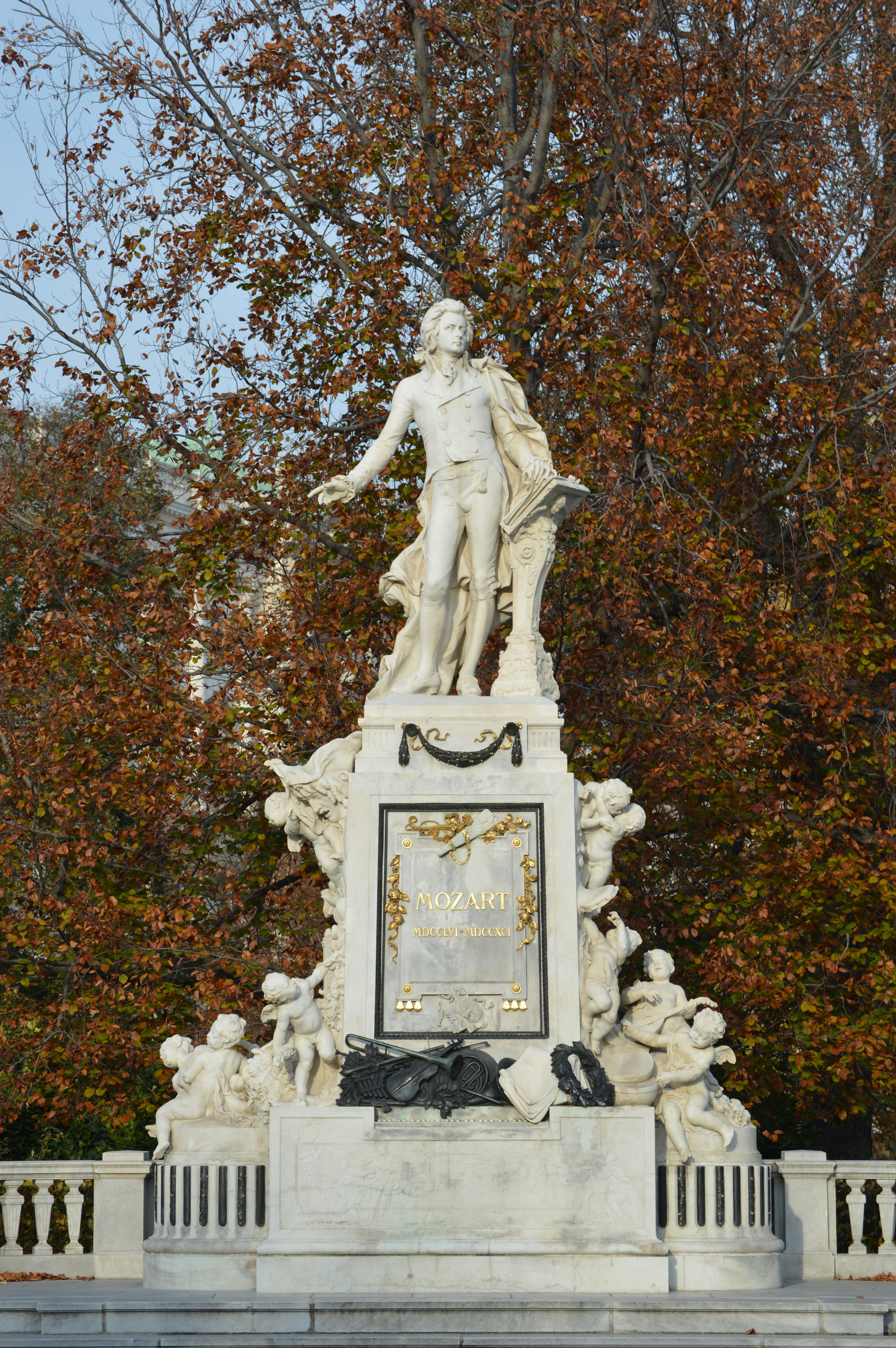 Photo by joshimilestoner