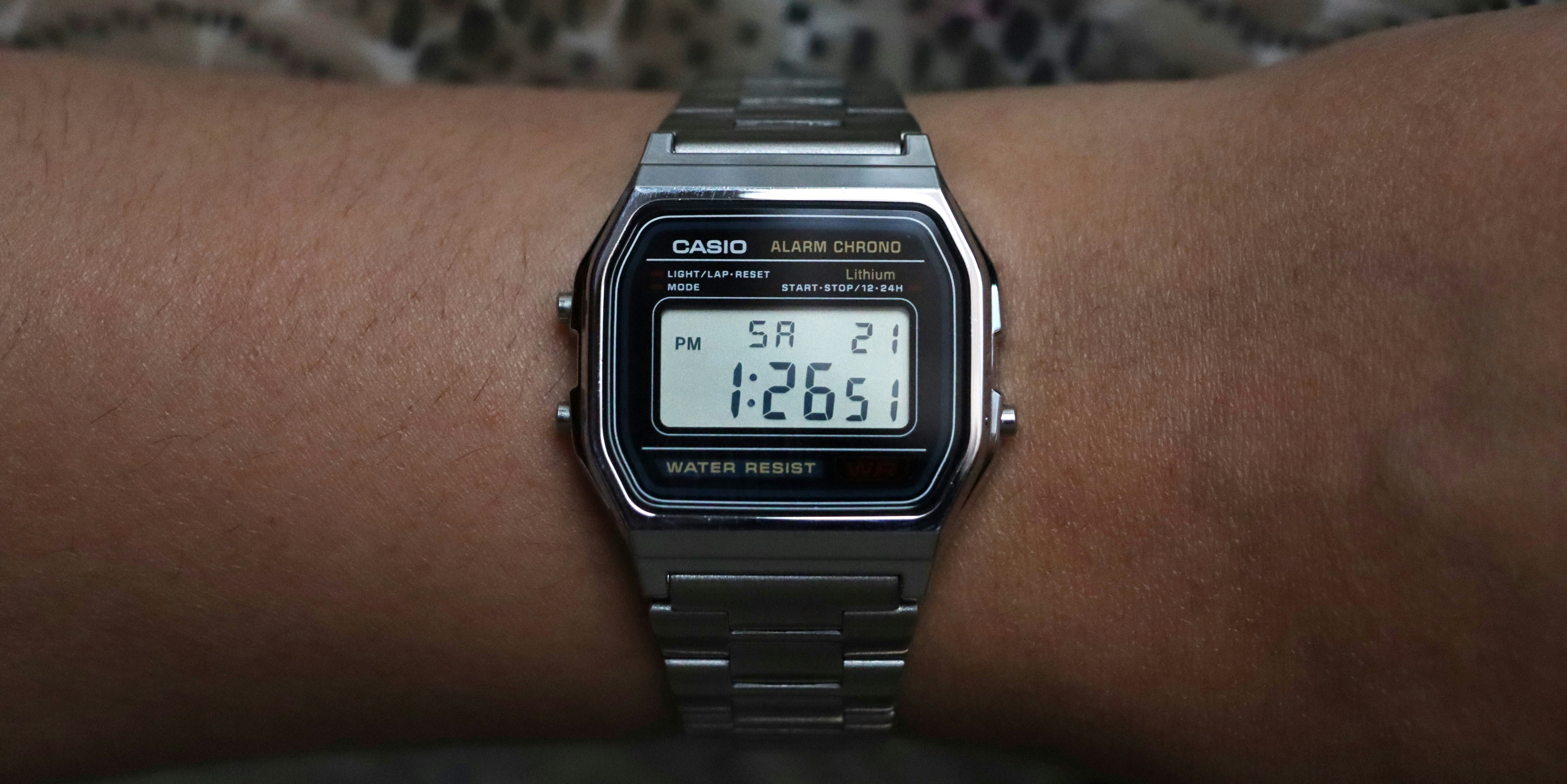 Jam Tangan Klasik
