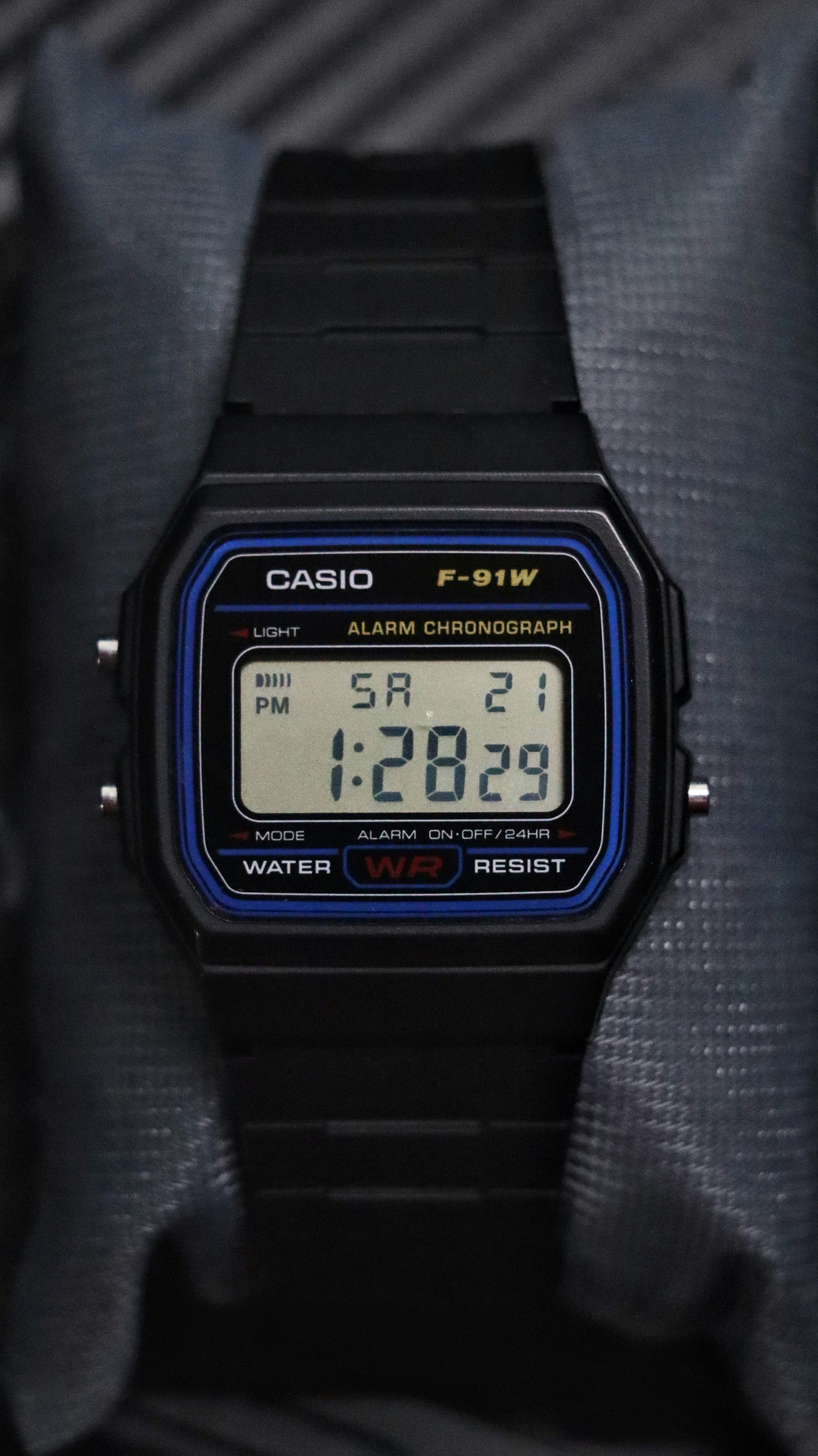 5 Budget-Friendly Watch Picks for Office Wear