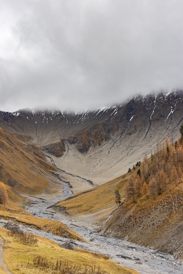 Luxury resort infinity pool overlooking the Pacific Ocean