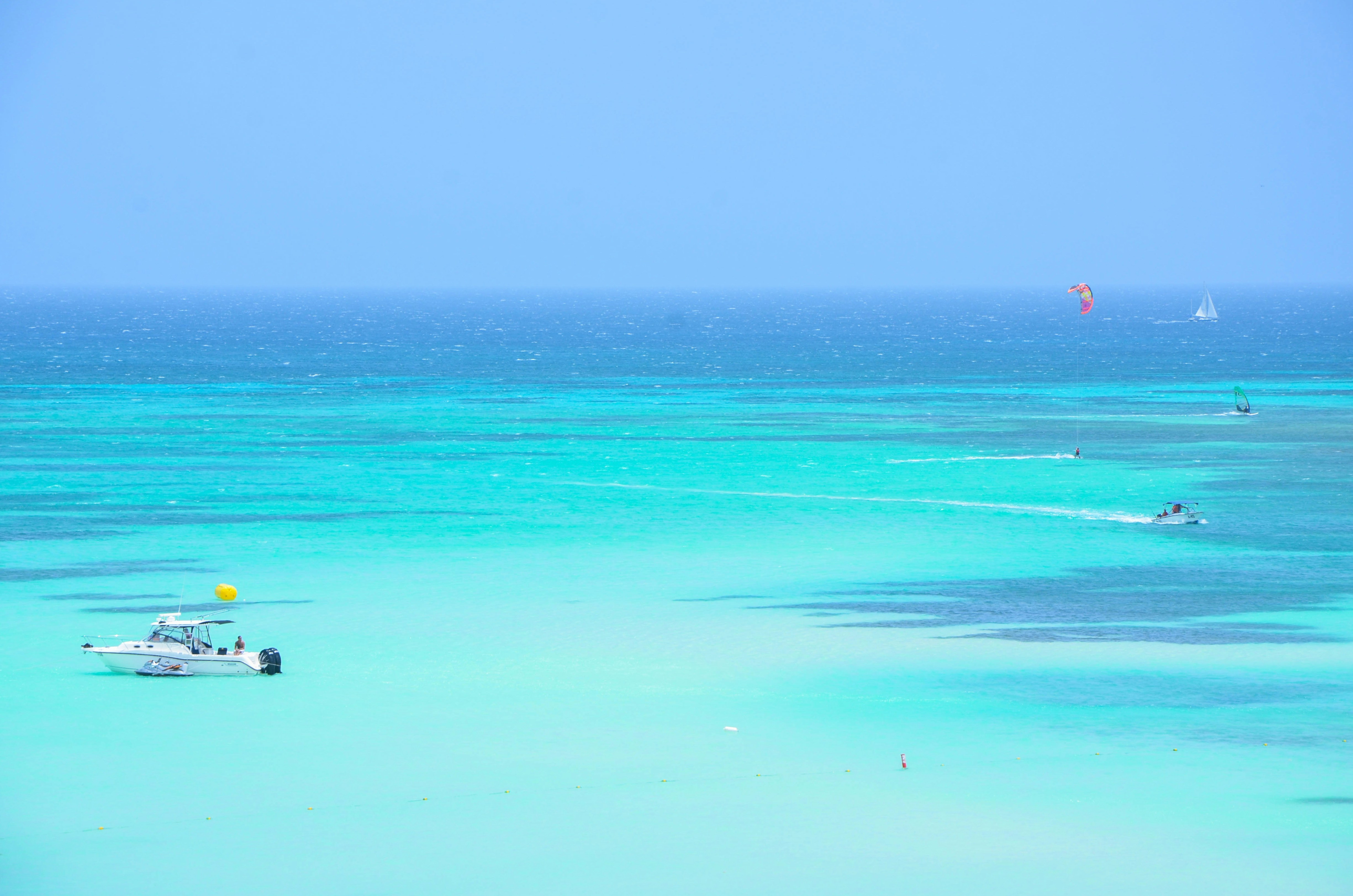 Stay online in the Aruba with a prepaid eSIM from eSIMlii. Instant activation, no roaming charges, and reliable coverage.