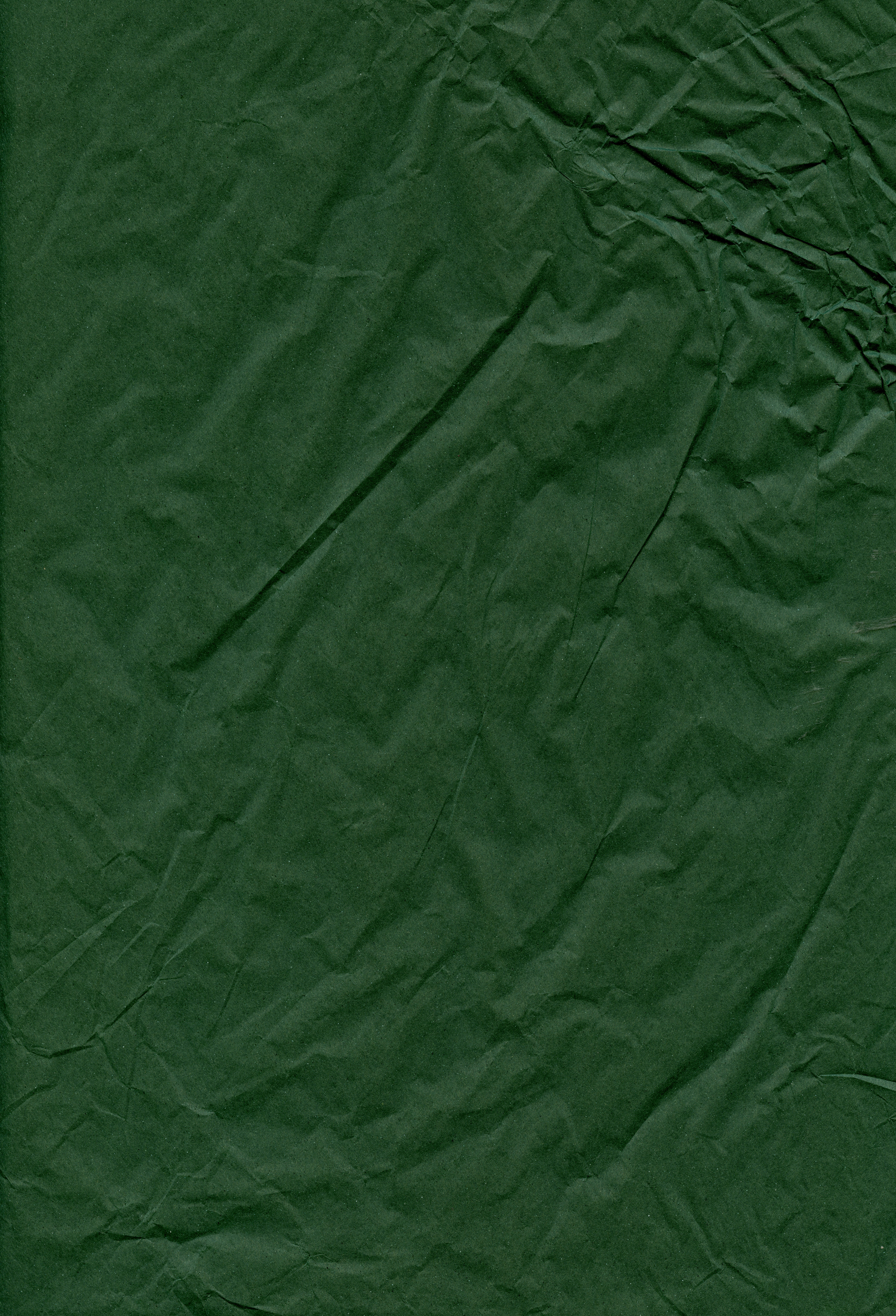 A man holding a tennis racquet on top of a tennis court