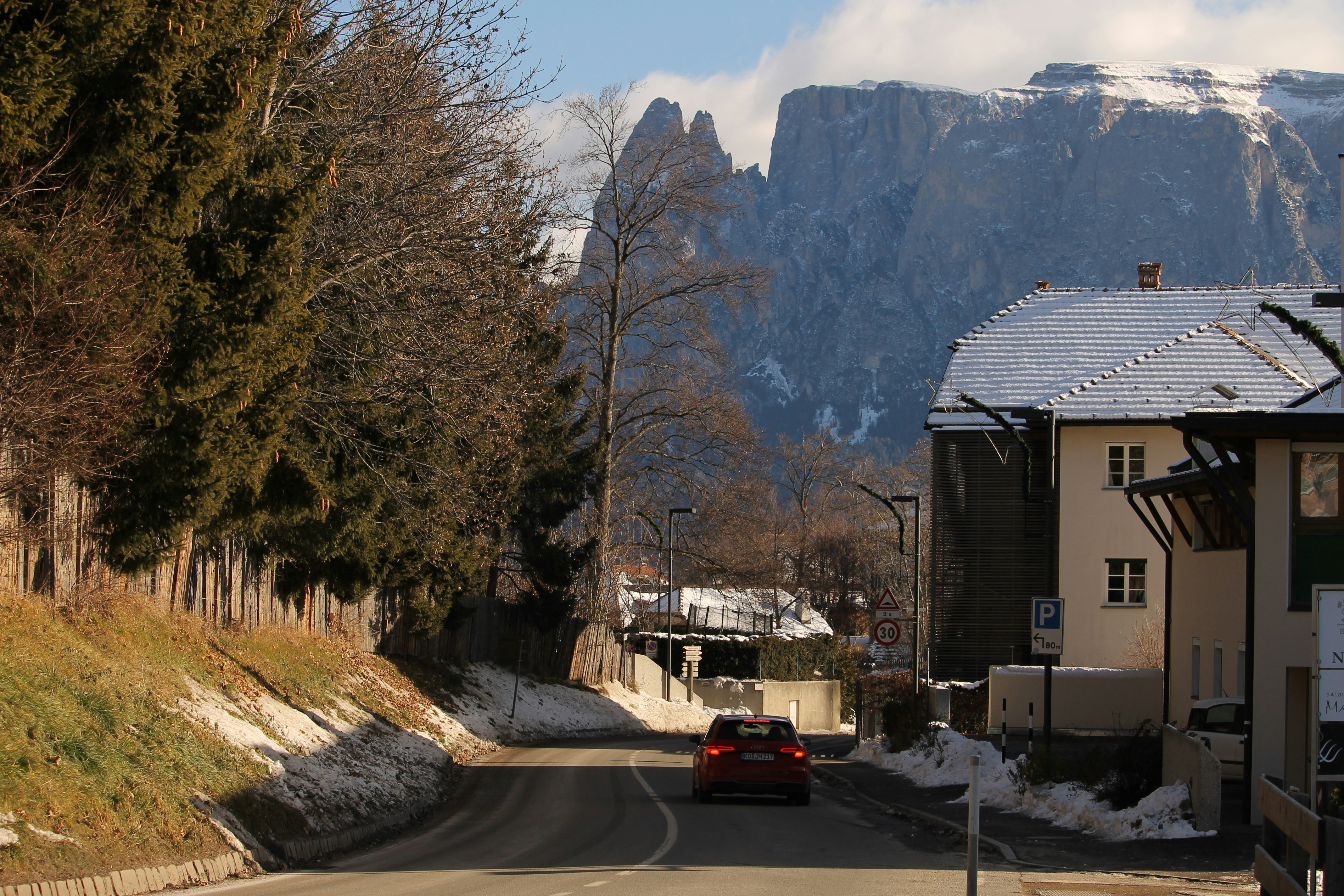 Upgrade Curb Appeal: Transform Homes with New Siding