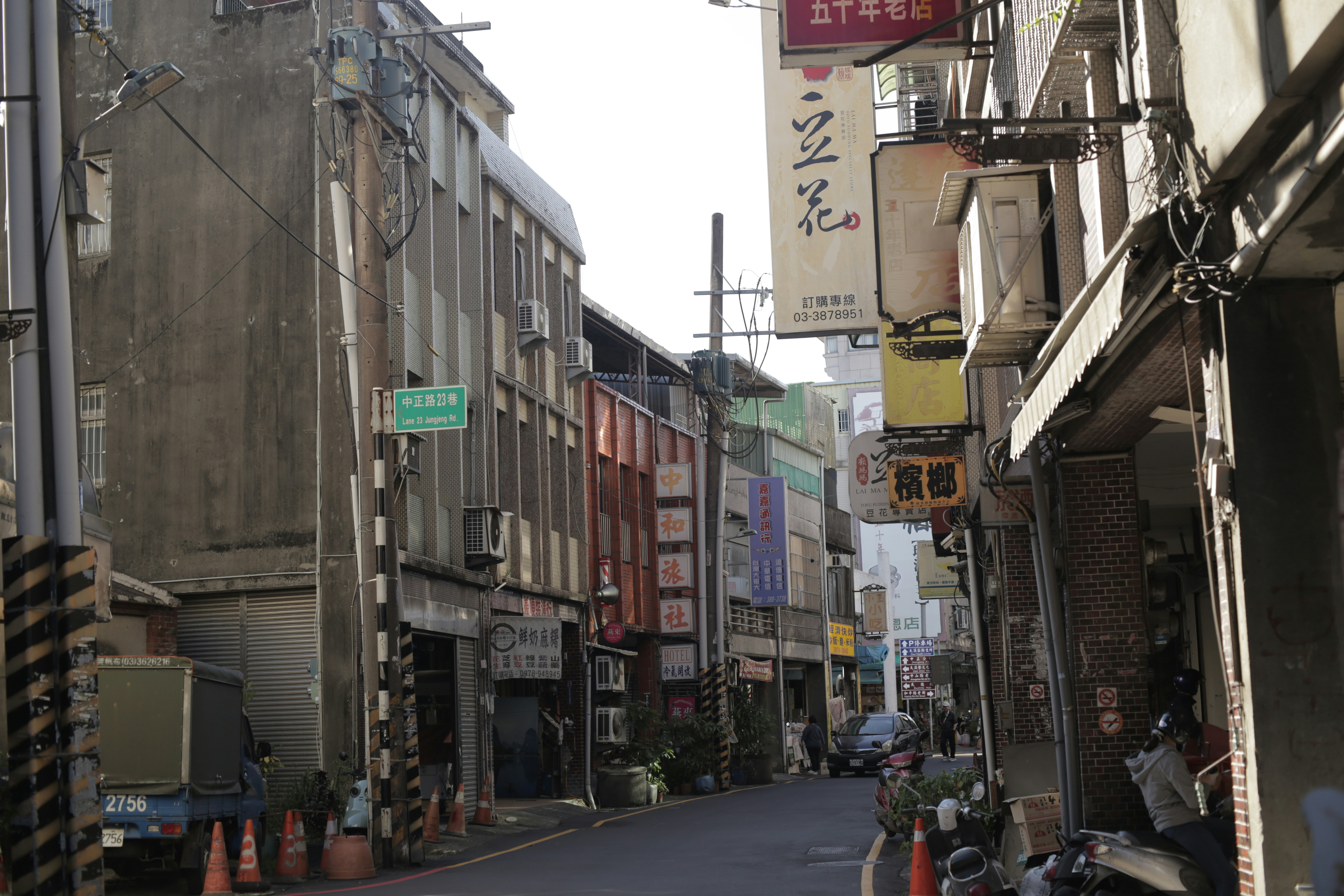 Photo by mclee