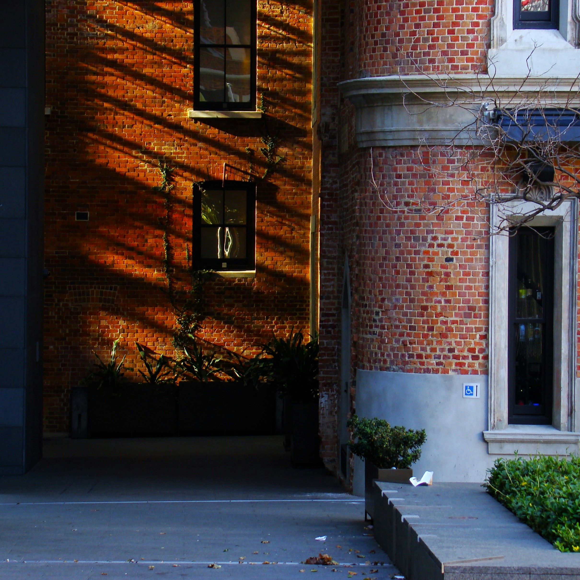 Photo by photoken123