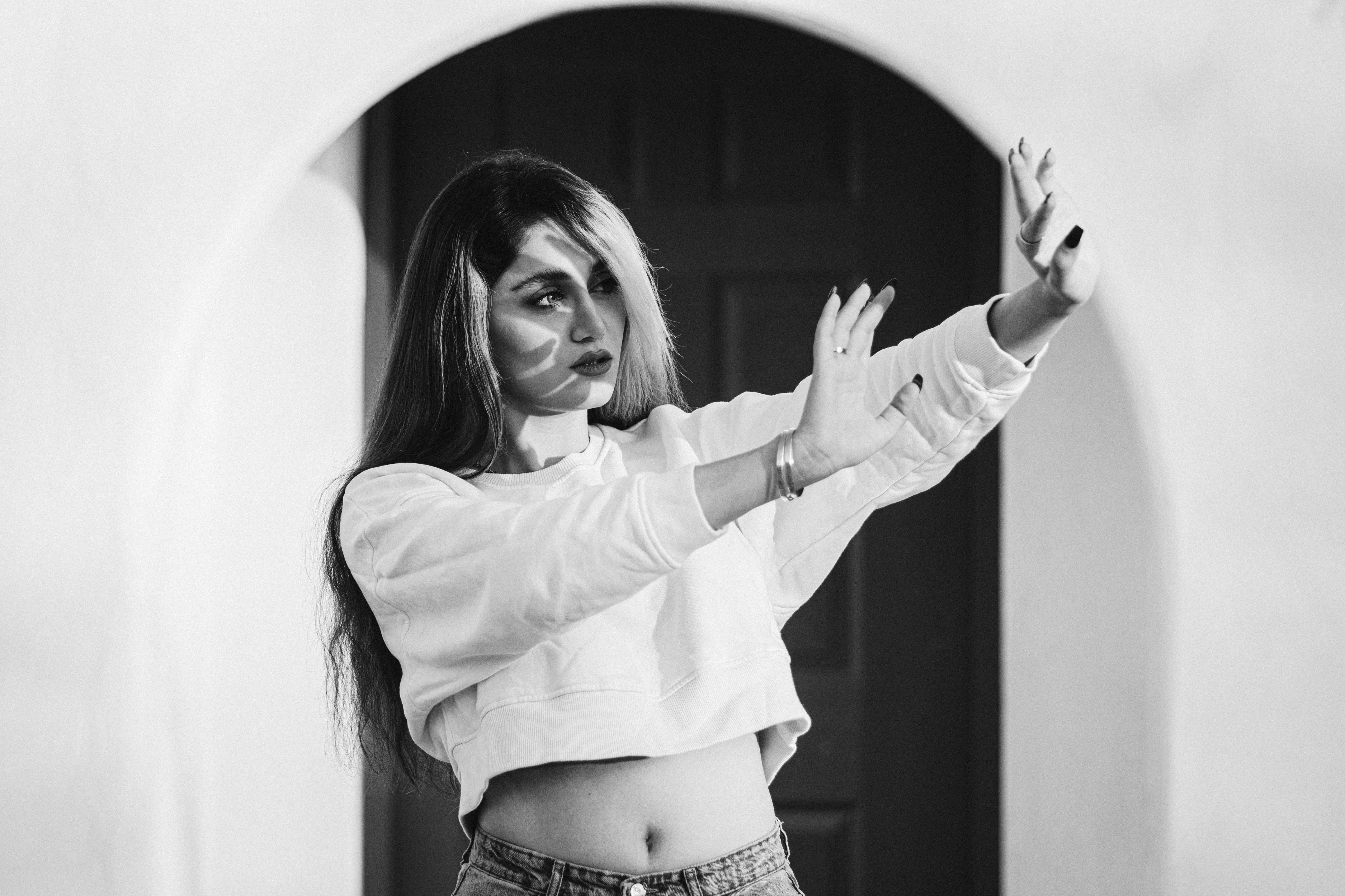 Raw Model Pictures | Download Free Images on Unsplash