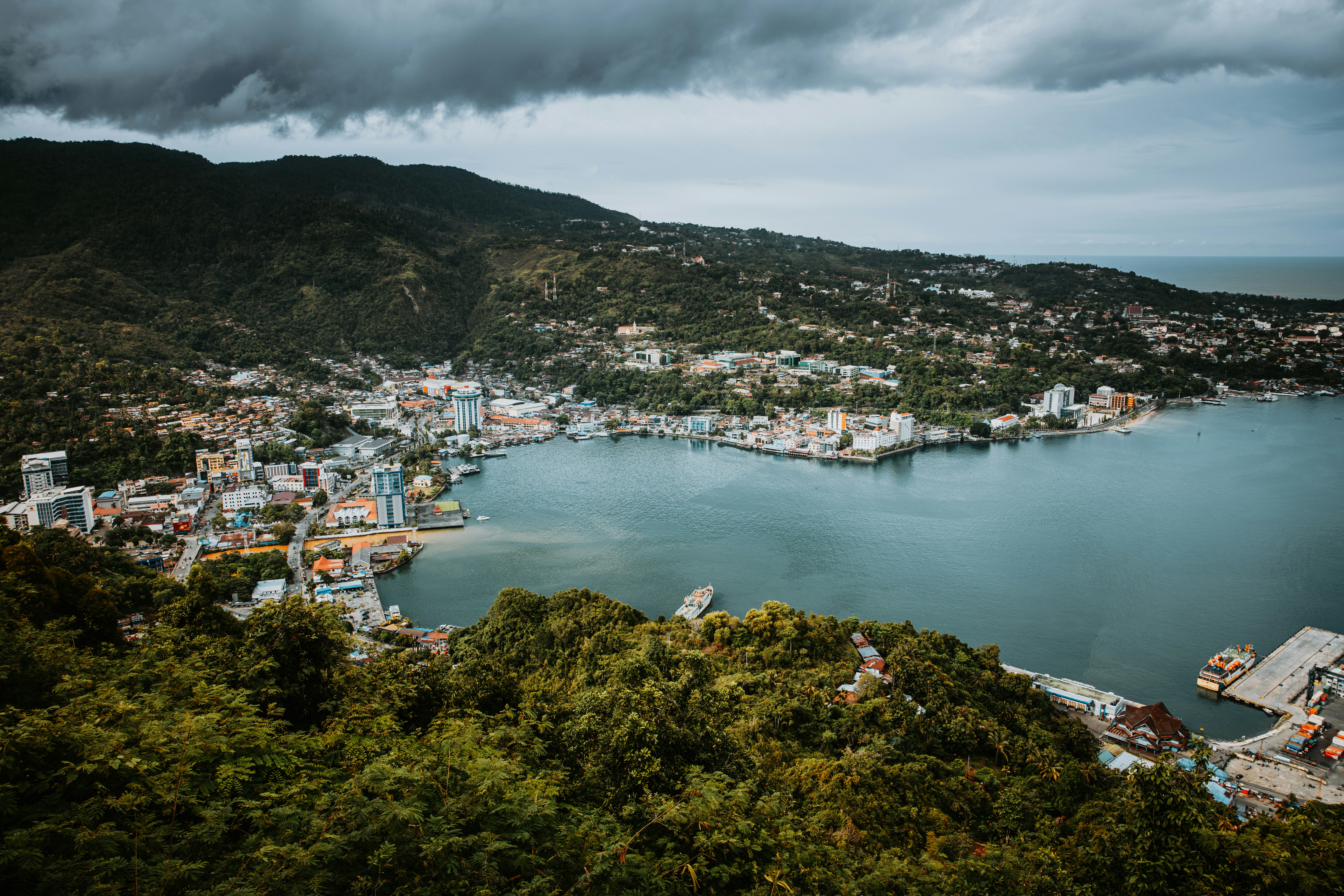 Photo by springsimon