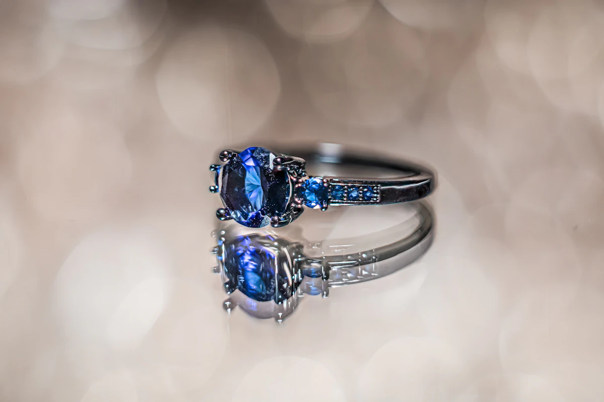 Fine jewellery Sapphire and diamond toi et moi