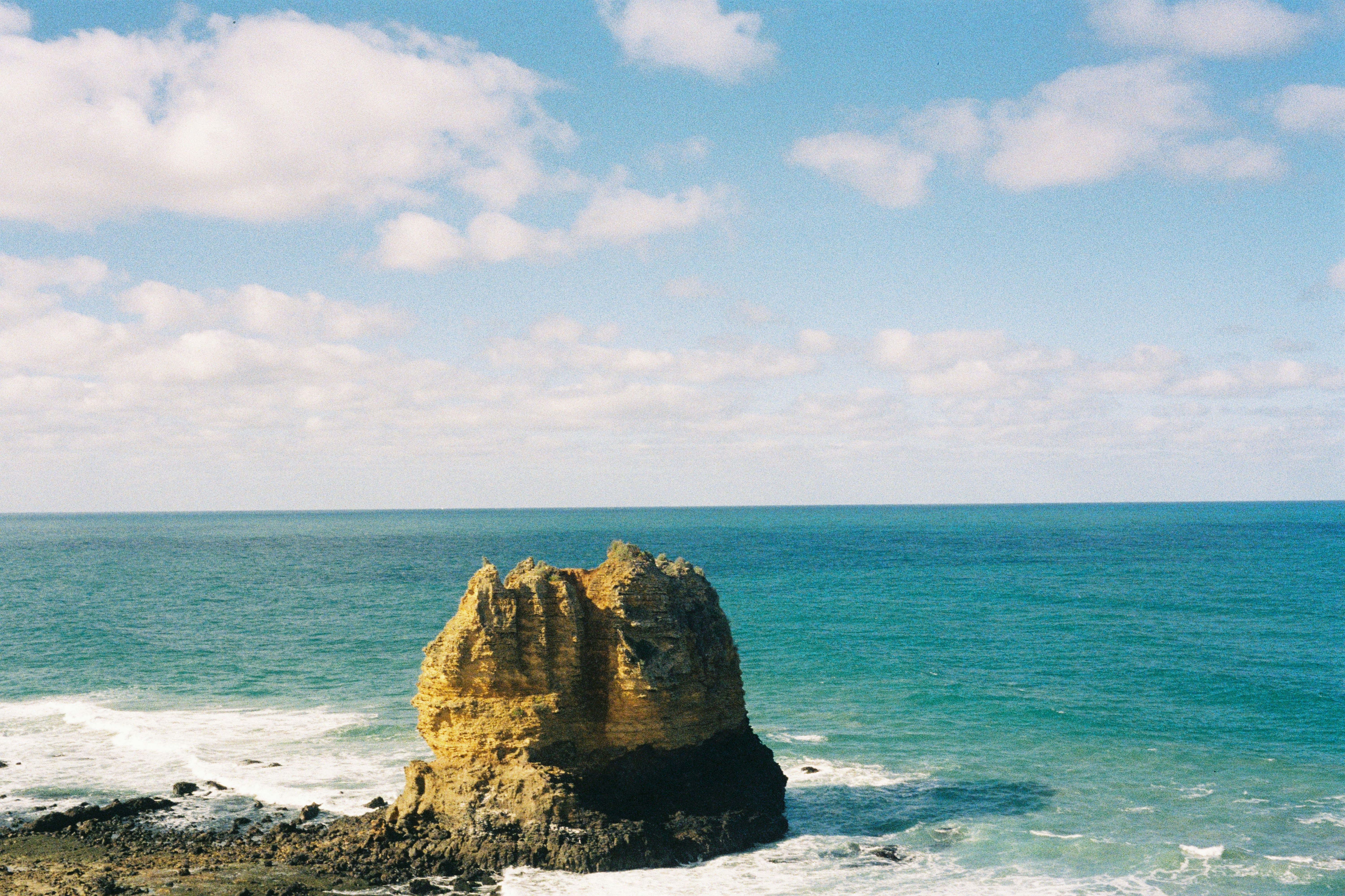 Photo by daphnelinhne