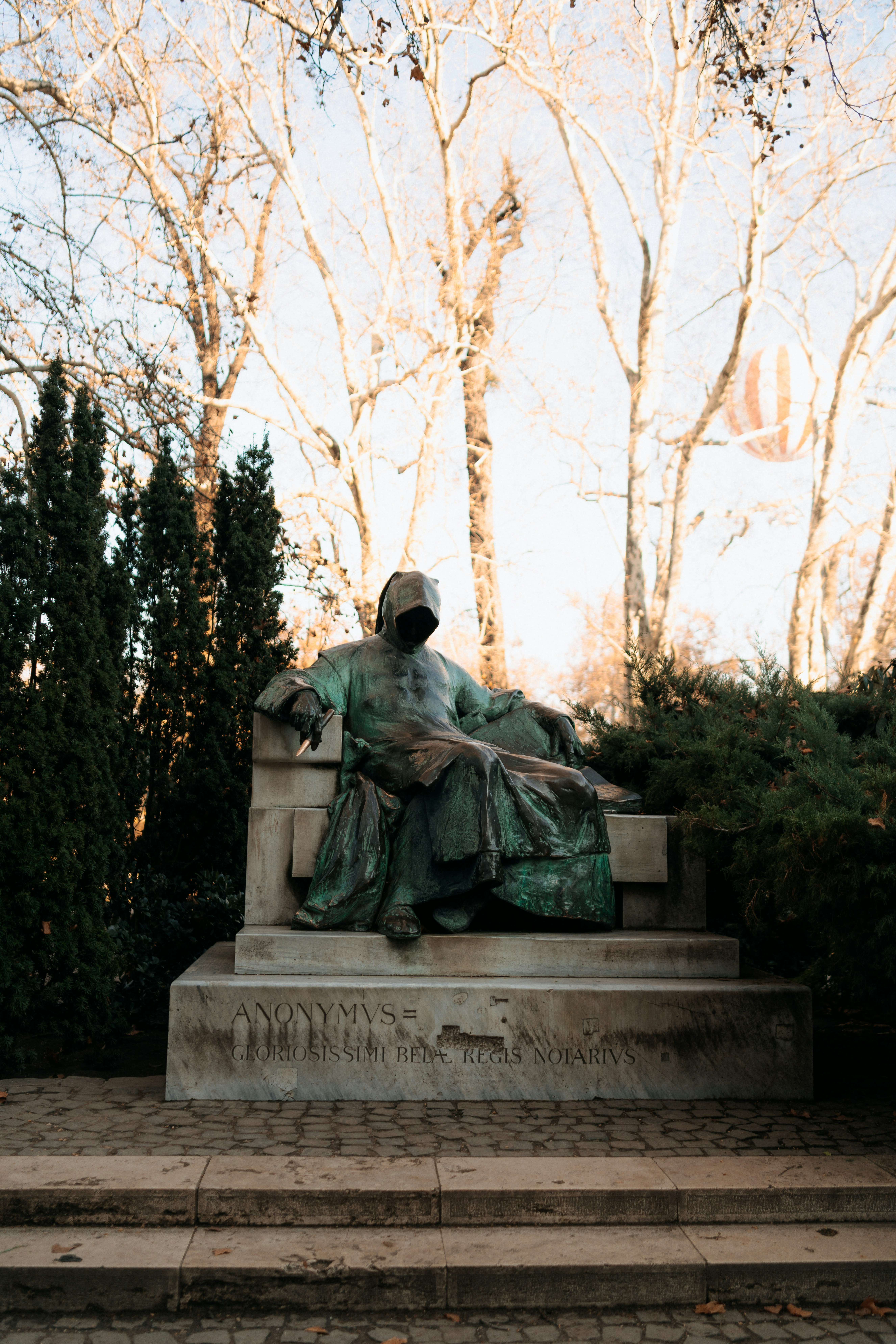 Photo by rebecatrifan