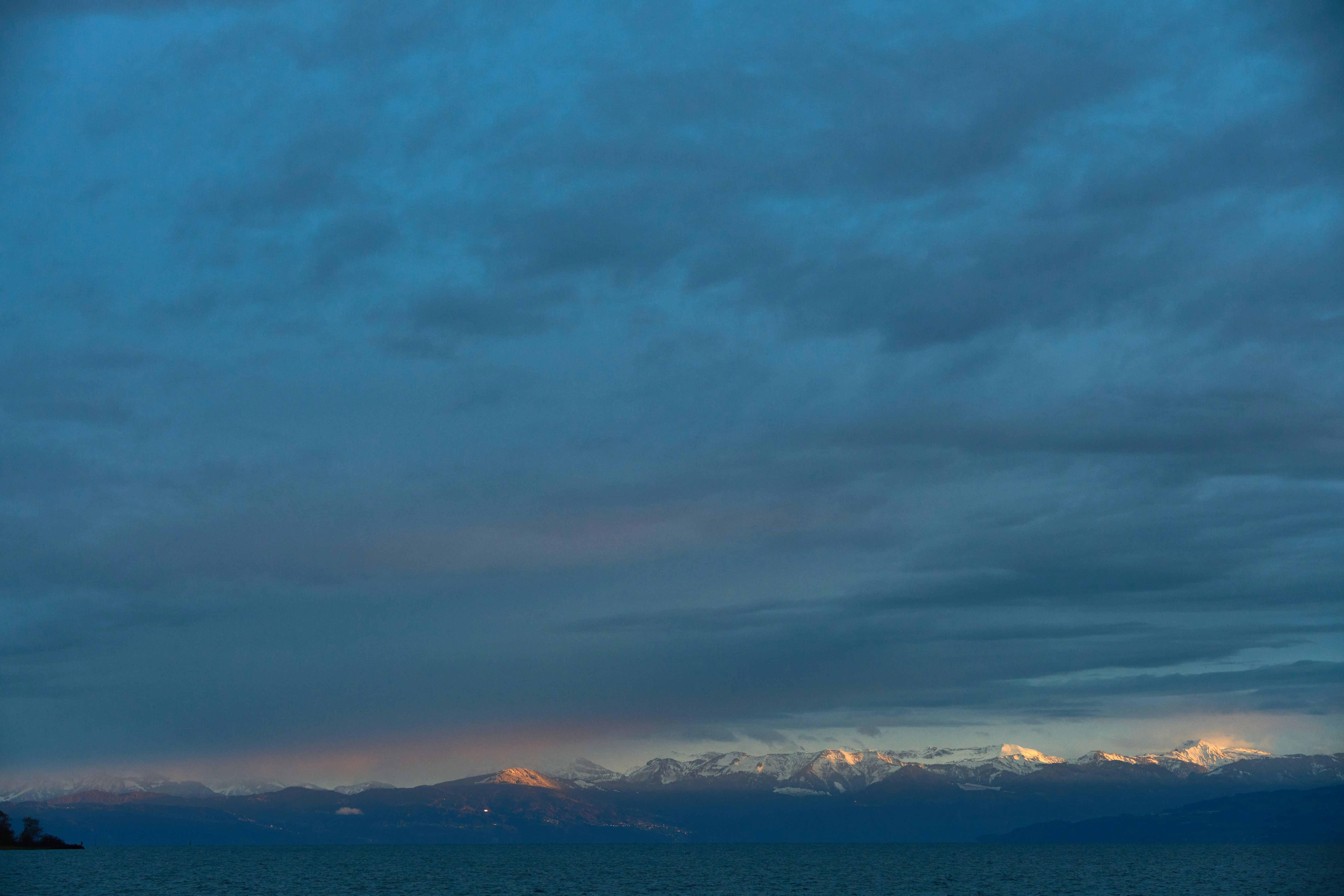 Photo by wolfgang_hasselmann