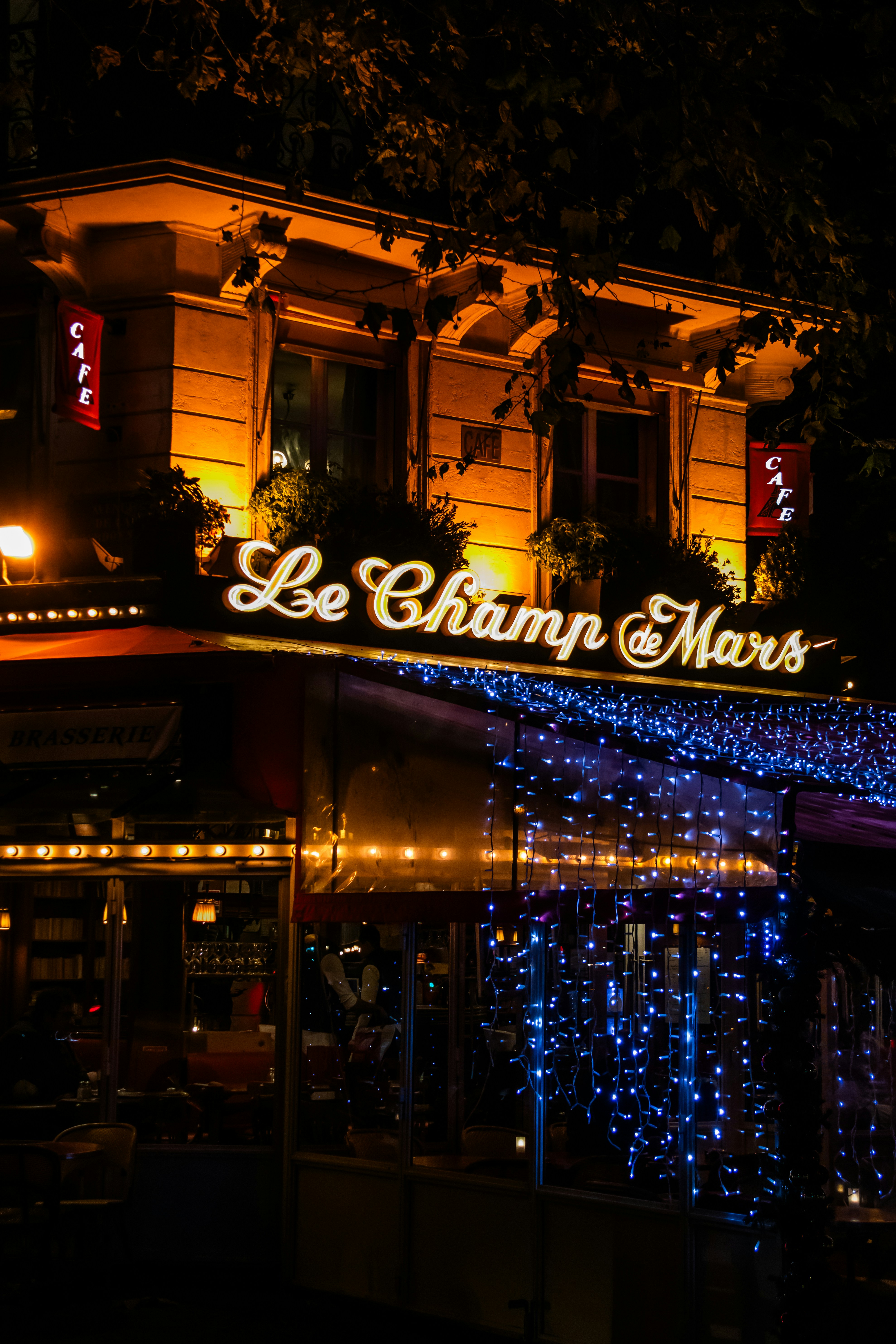 6 Paris Luxury Hotel Buffets With Global Flavors