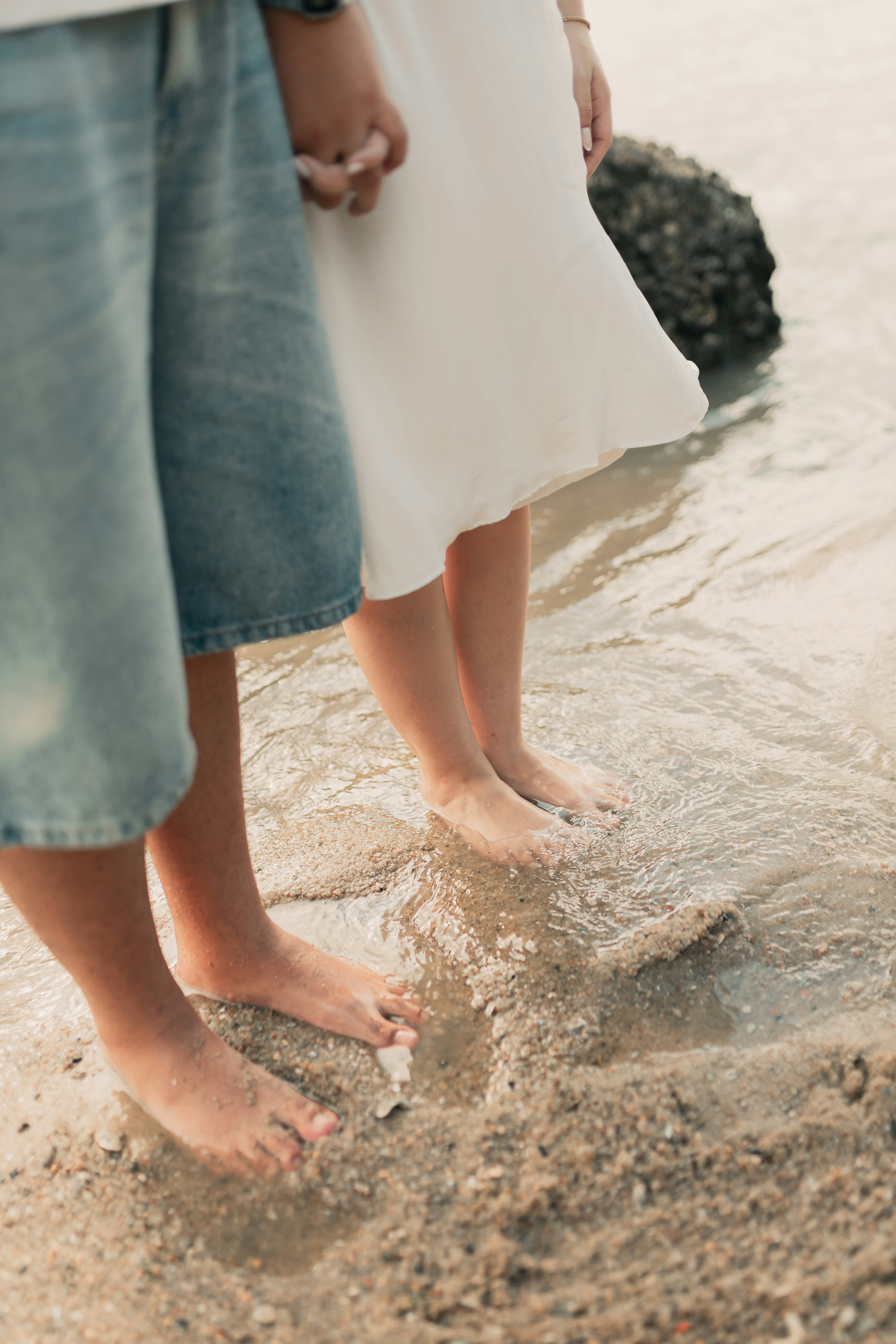 Photo by alexandermassph