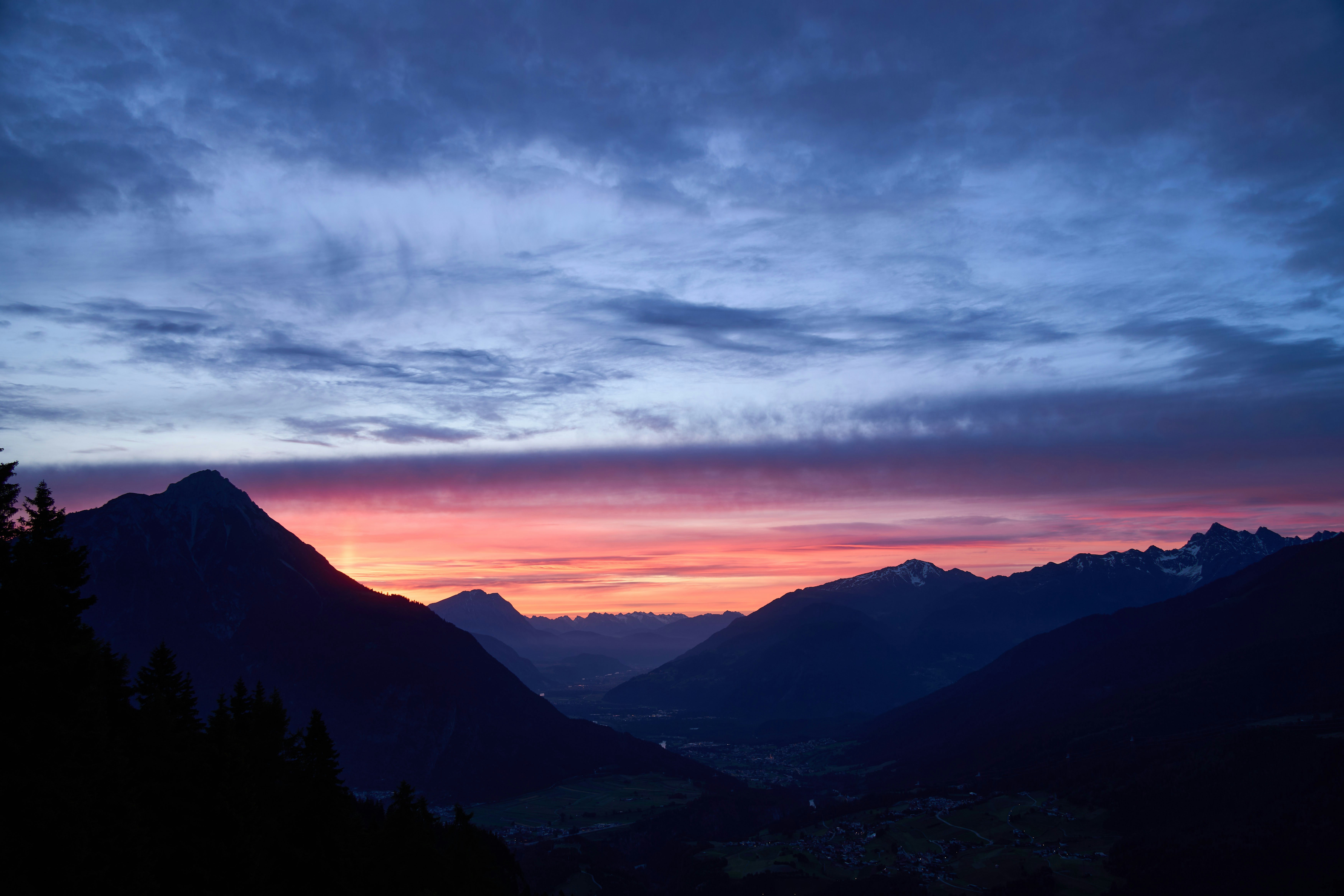 Photo by wolfgang_hasselmann