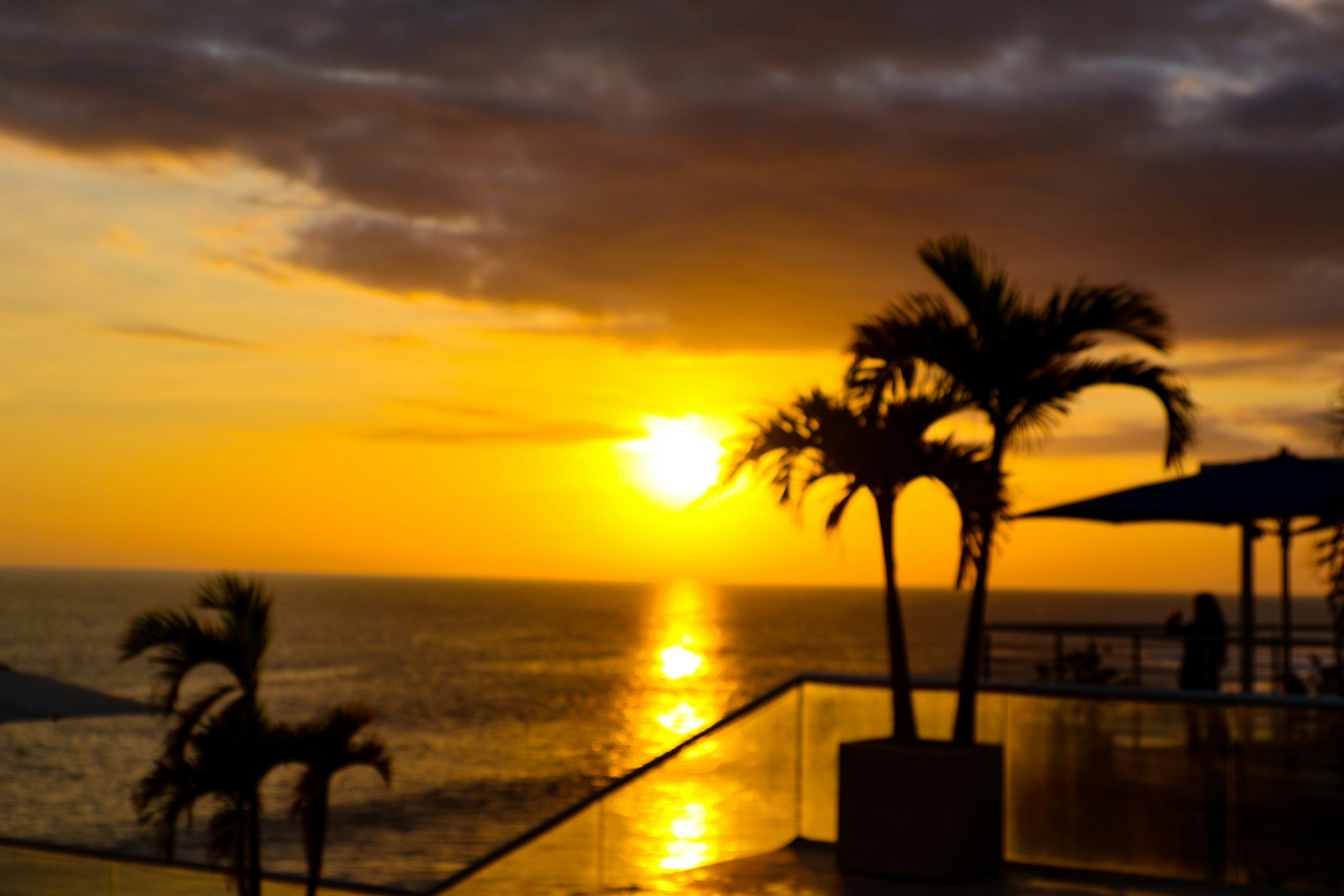 Stay online in the El Salvador with a prepaid eSIM from eSIMlii. Instant activation, no roaming charges, and reliable coverage.