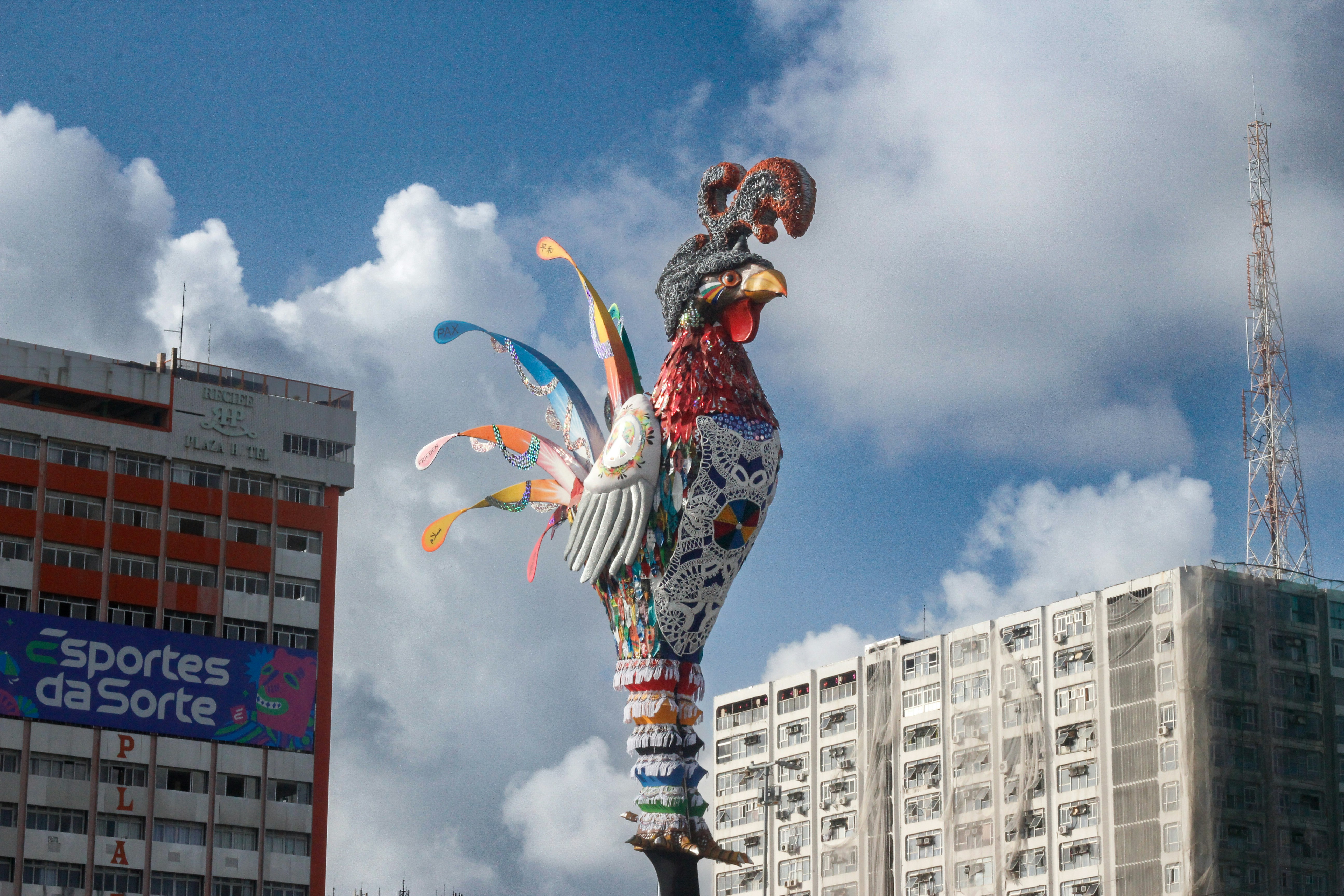 Galo da Madrugada no Carnaval do Recife em 2024.