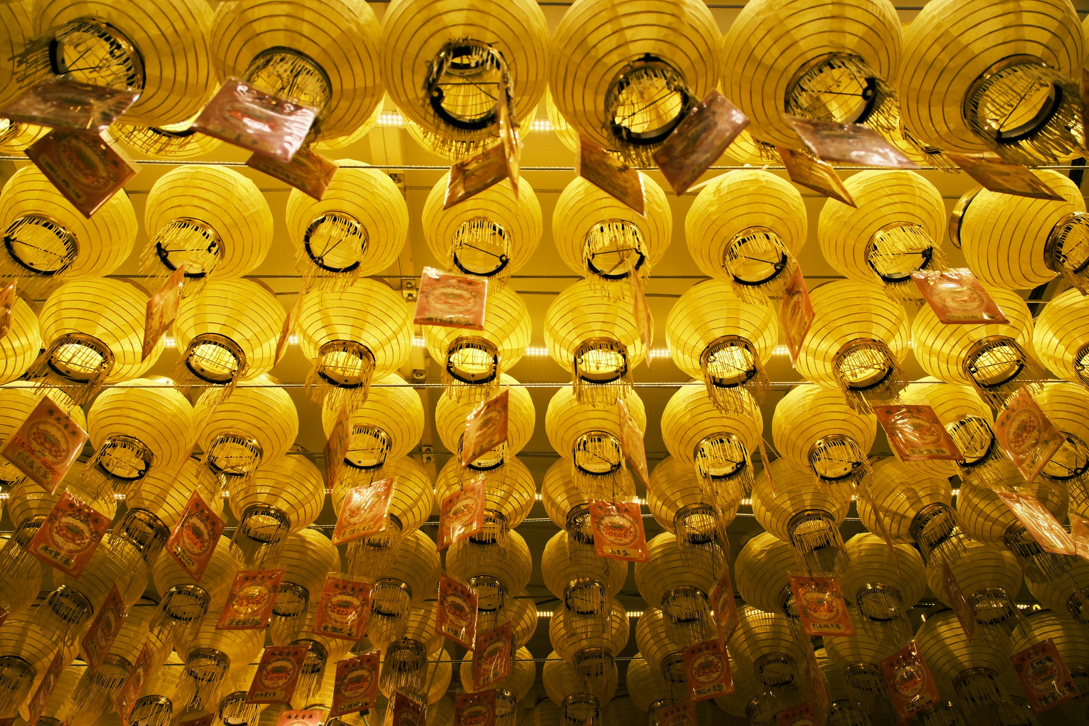 Gold Price Shatters $4,800 Record, Propelling Materials Stocks Higher