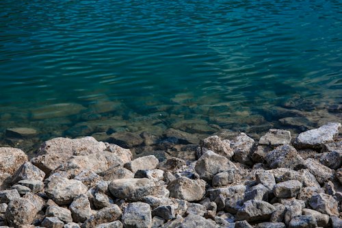 Hatta Dam lake