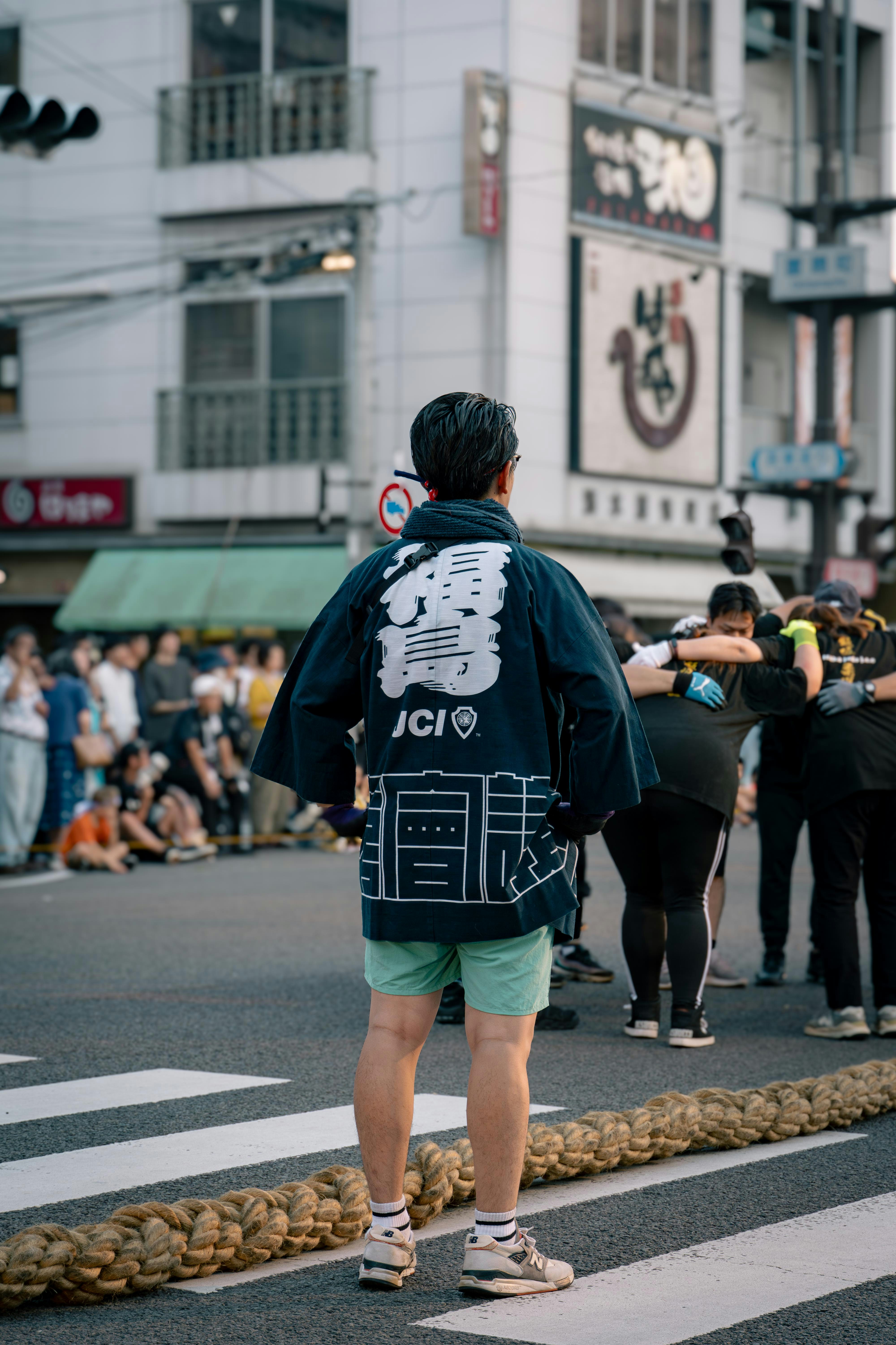 Joe Backpackers Tokyo Pictures | Download Free Images on Unsplash