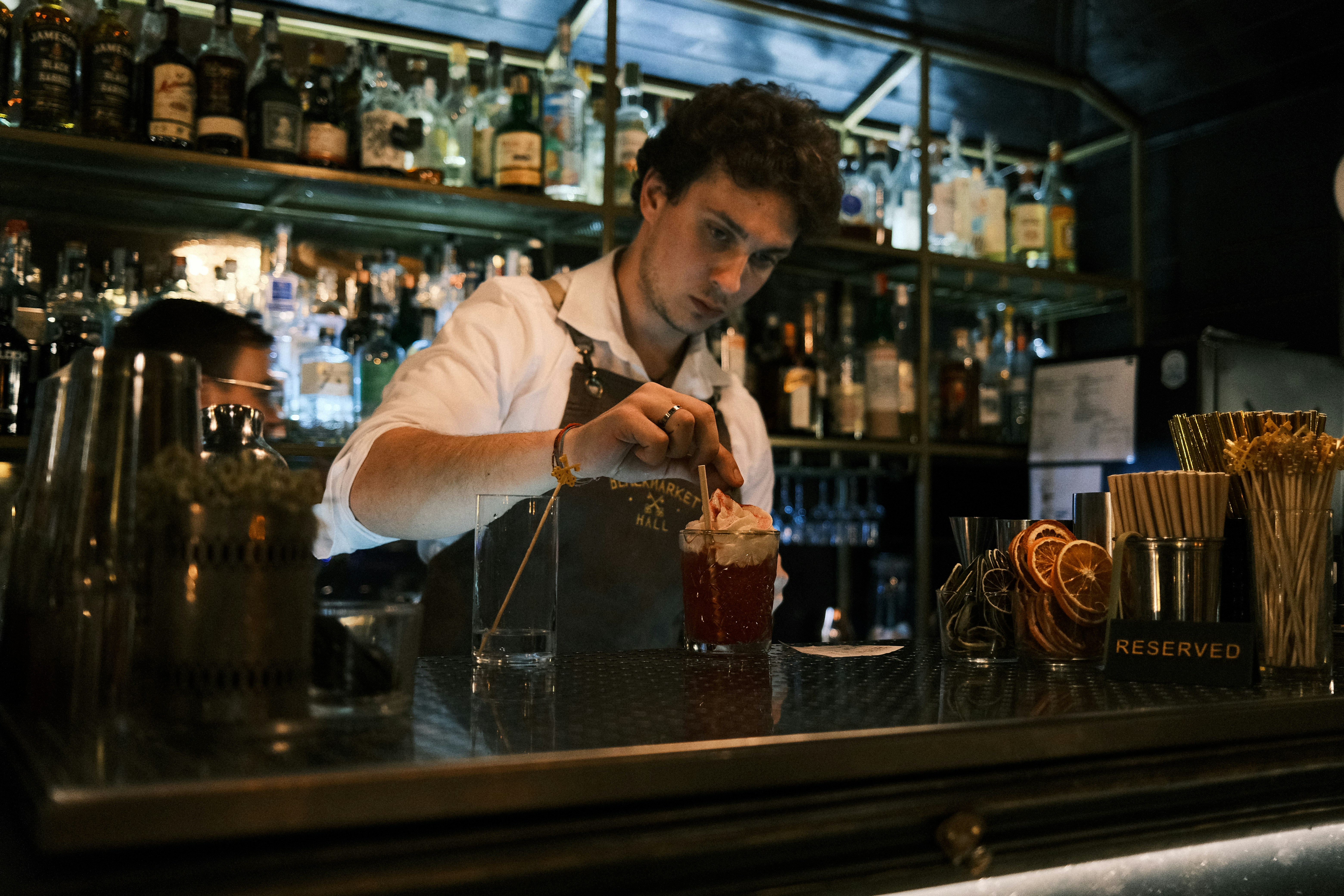 Quầy bar hiện đại mẫu quầy bar Image 3