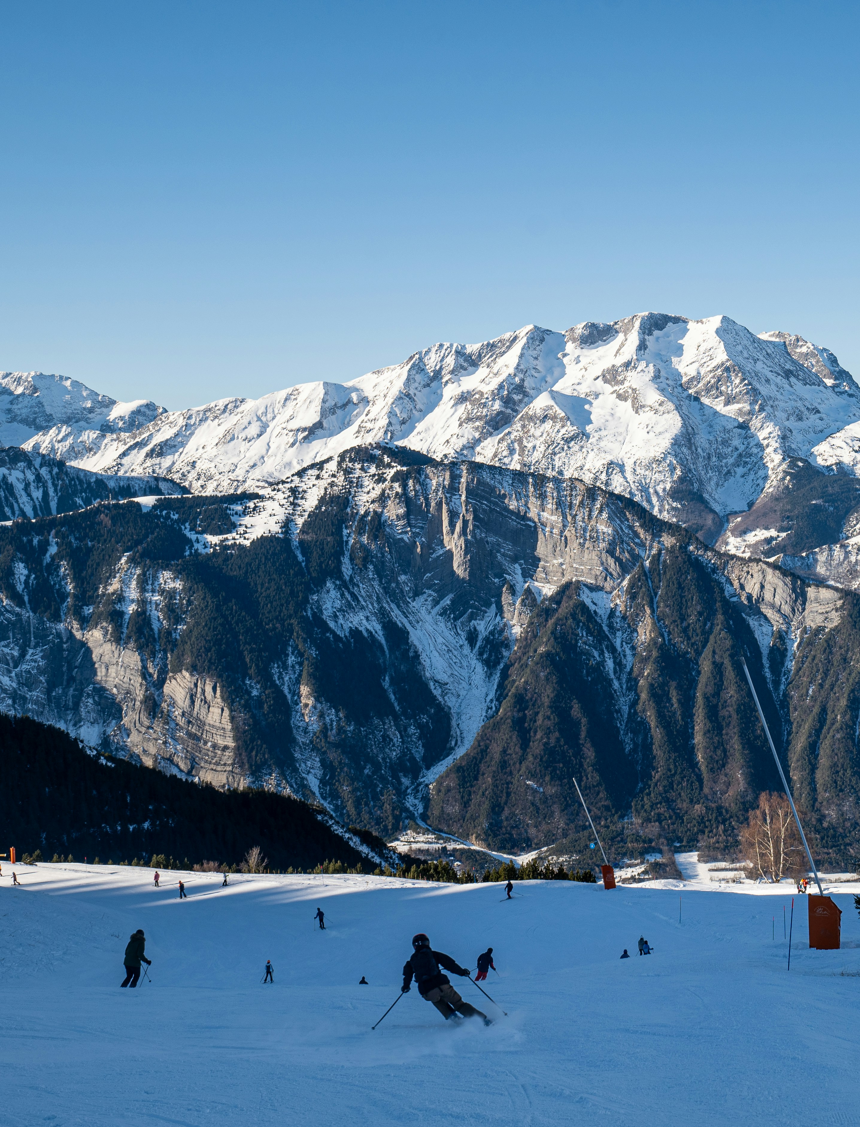 La station de ski Alpe d'Huez : Un paradis pour les amateurs de sports d'hiver