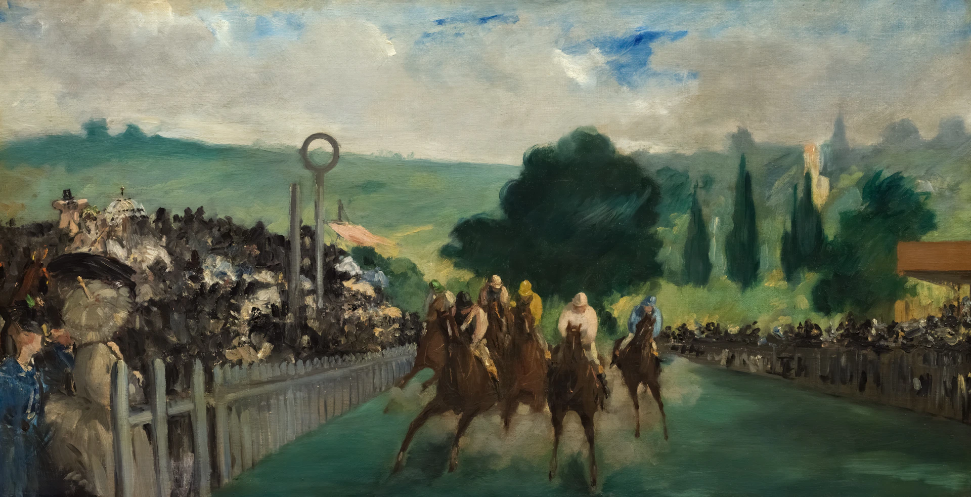 Horse race with spectators and green rolling hills