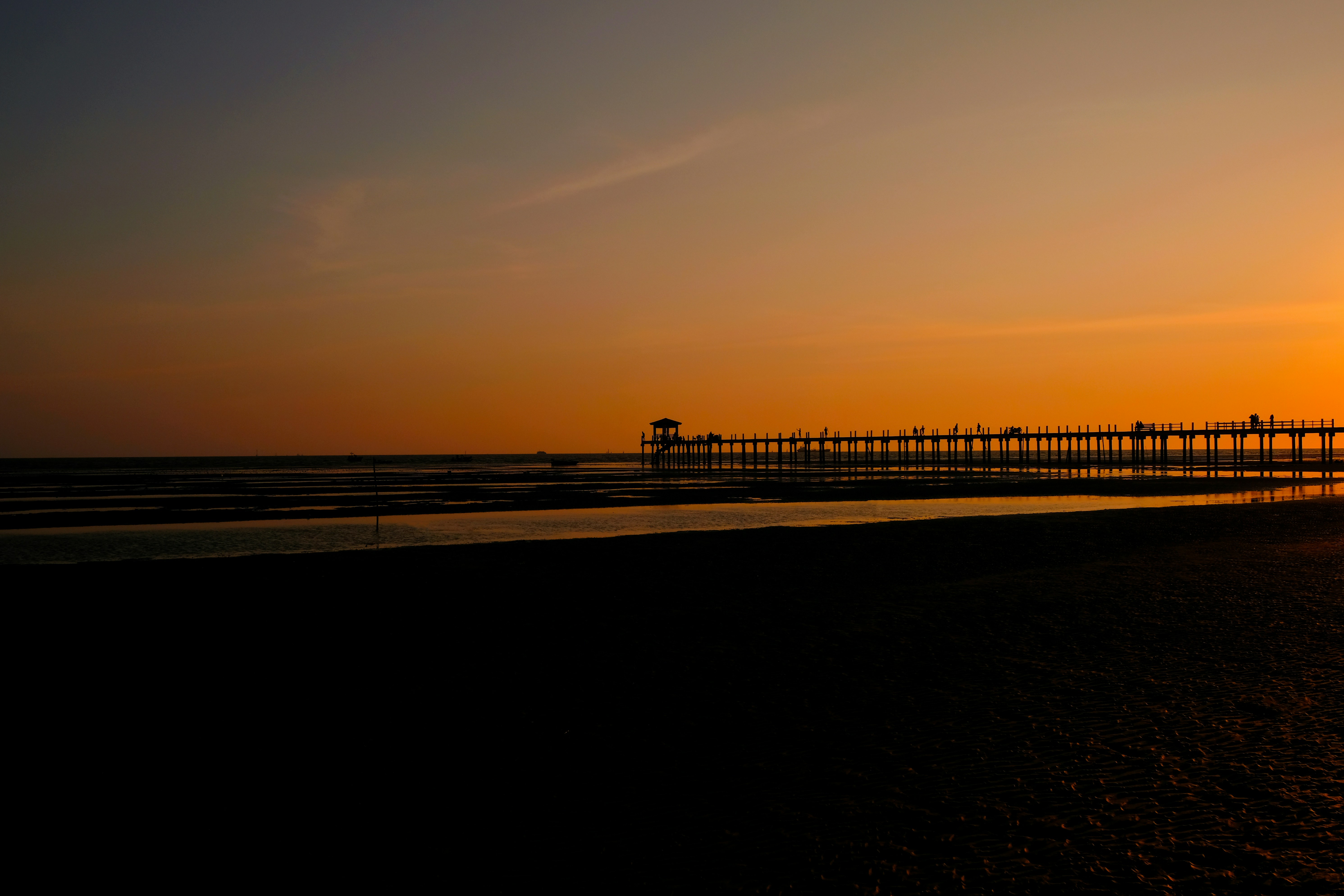 Photo by ketsada_uns95