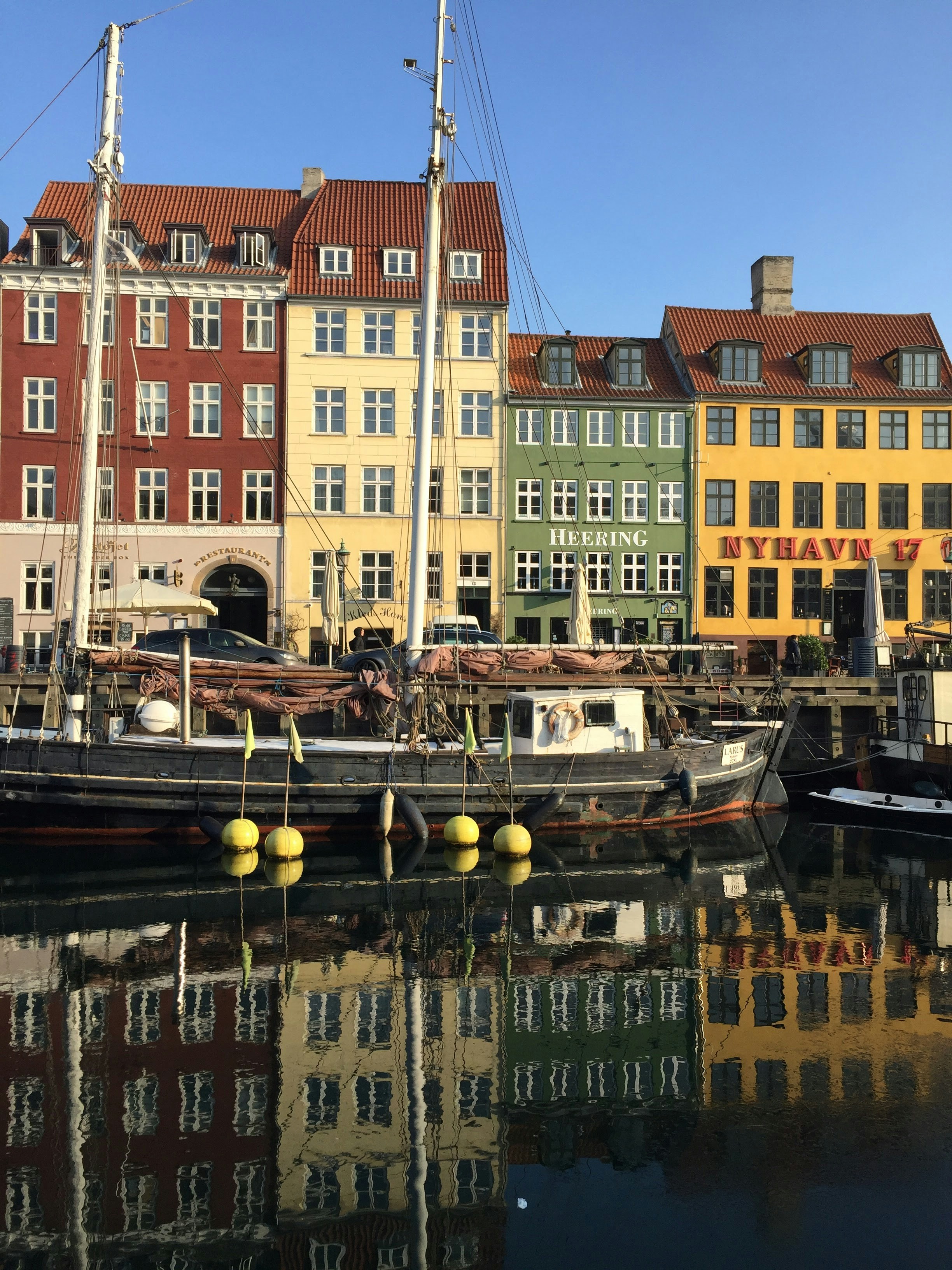 Photo by nicolazhukov