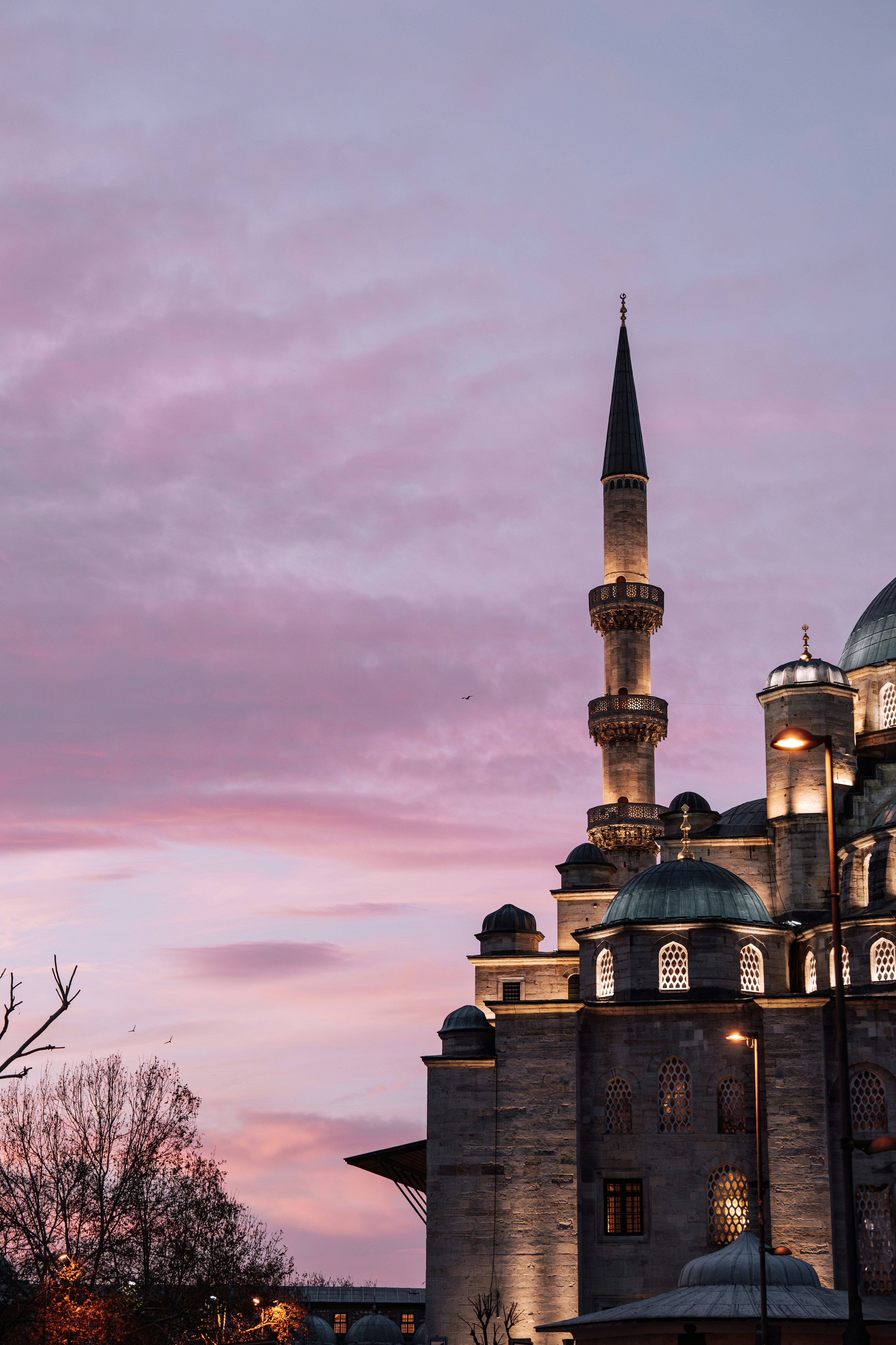 Photo by mutecevvil