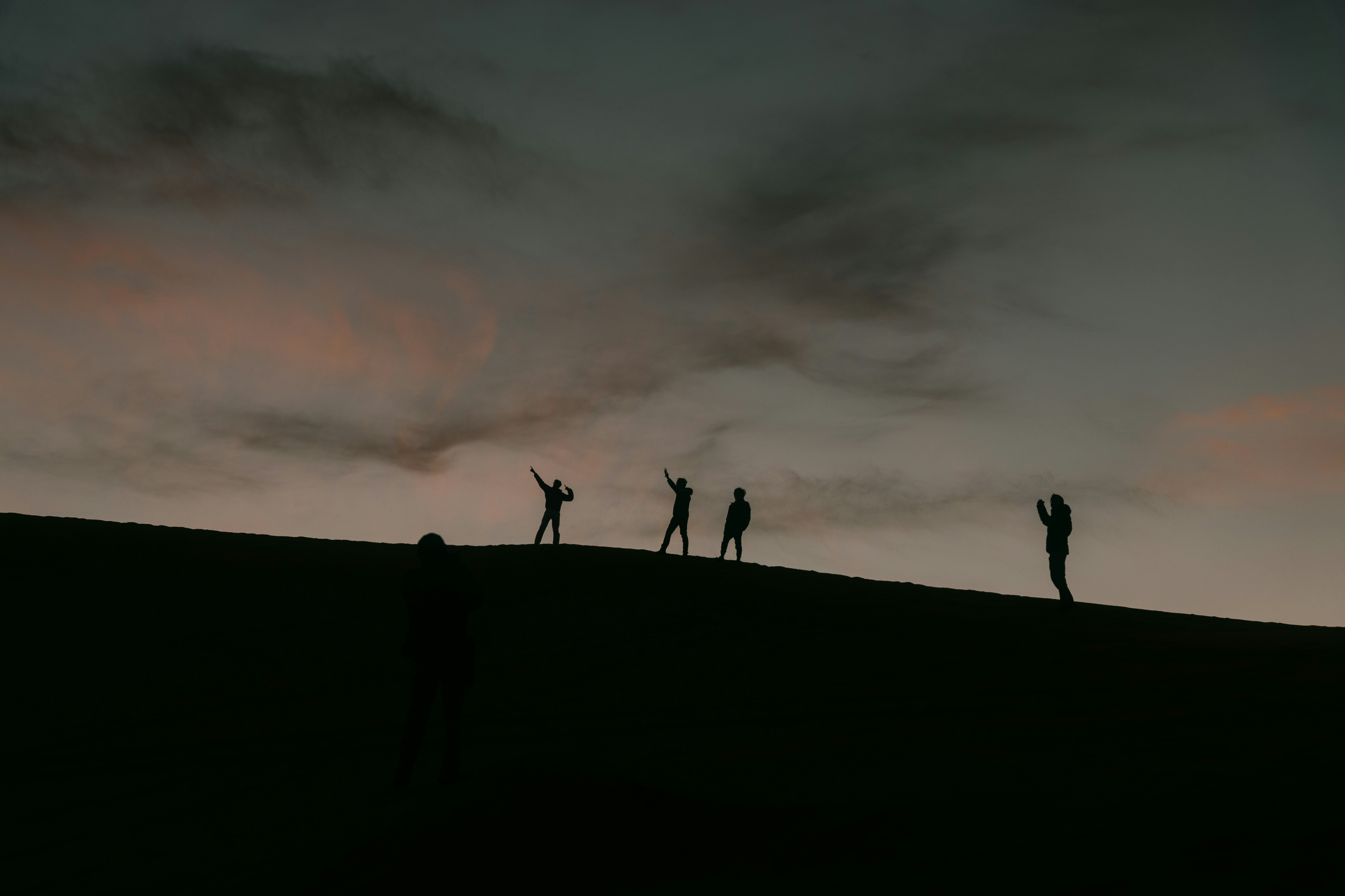 A group of people standing on top of a hill photo – Free Western sahara ...