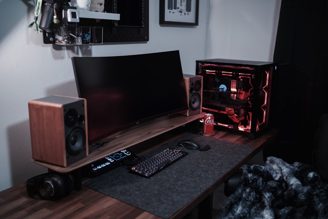 seasonal home office setup