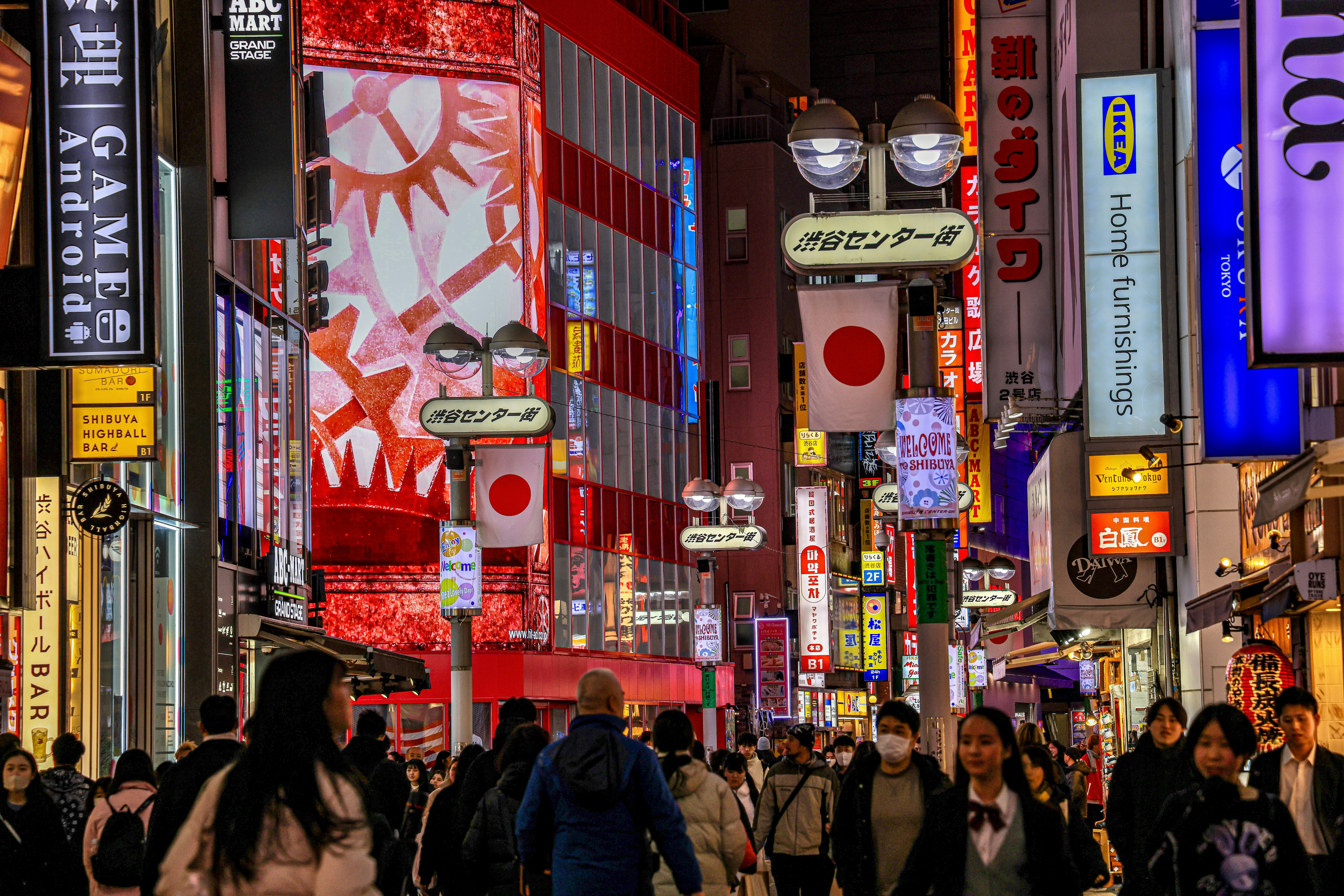 Photo by maximilian_brand