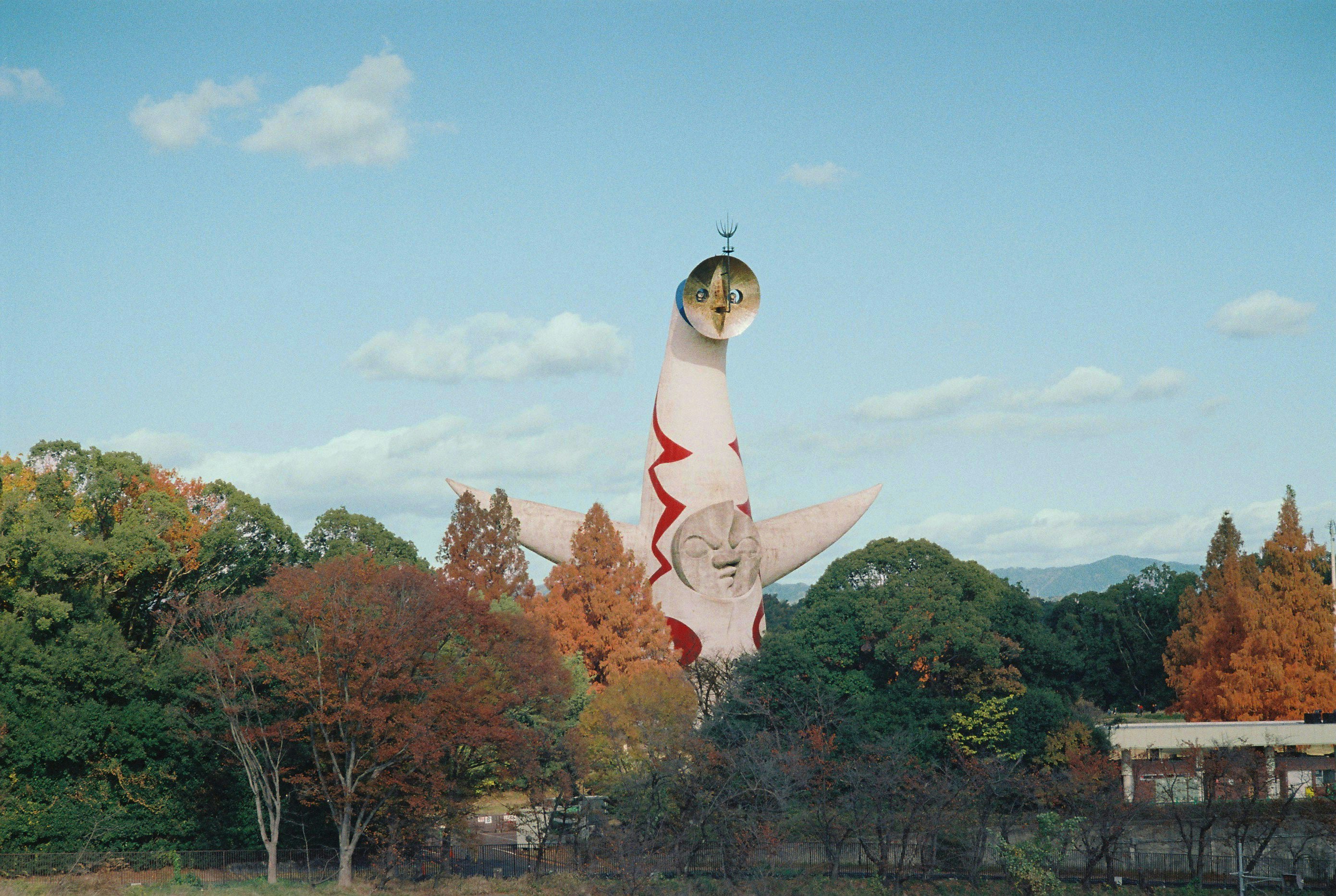 A strange looking object in the middle of a field