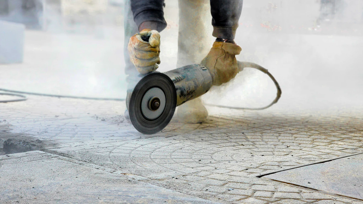 Comment préparer un sol avant résine époxy : les 6 étapes