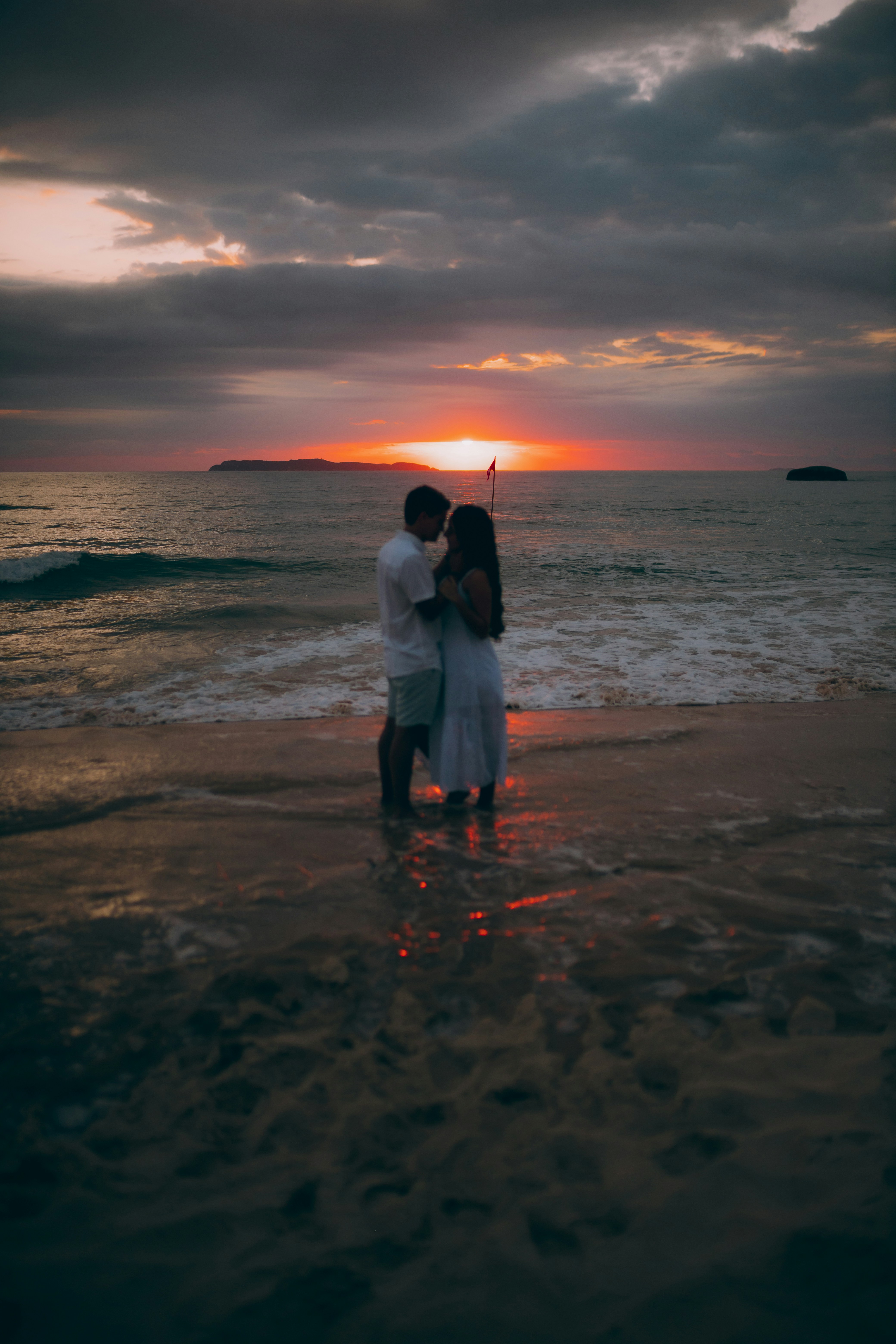 Photo by alexandermassph