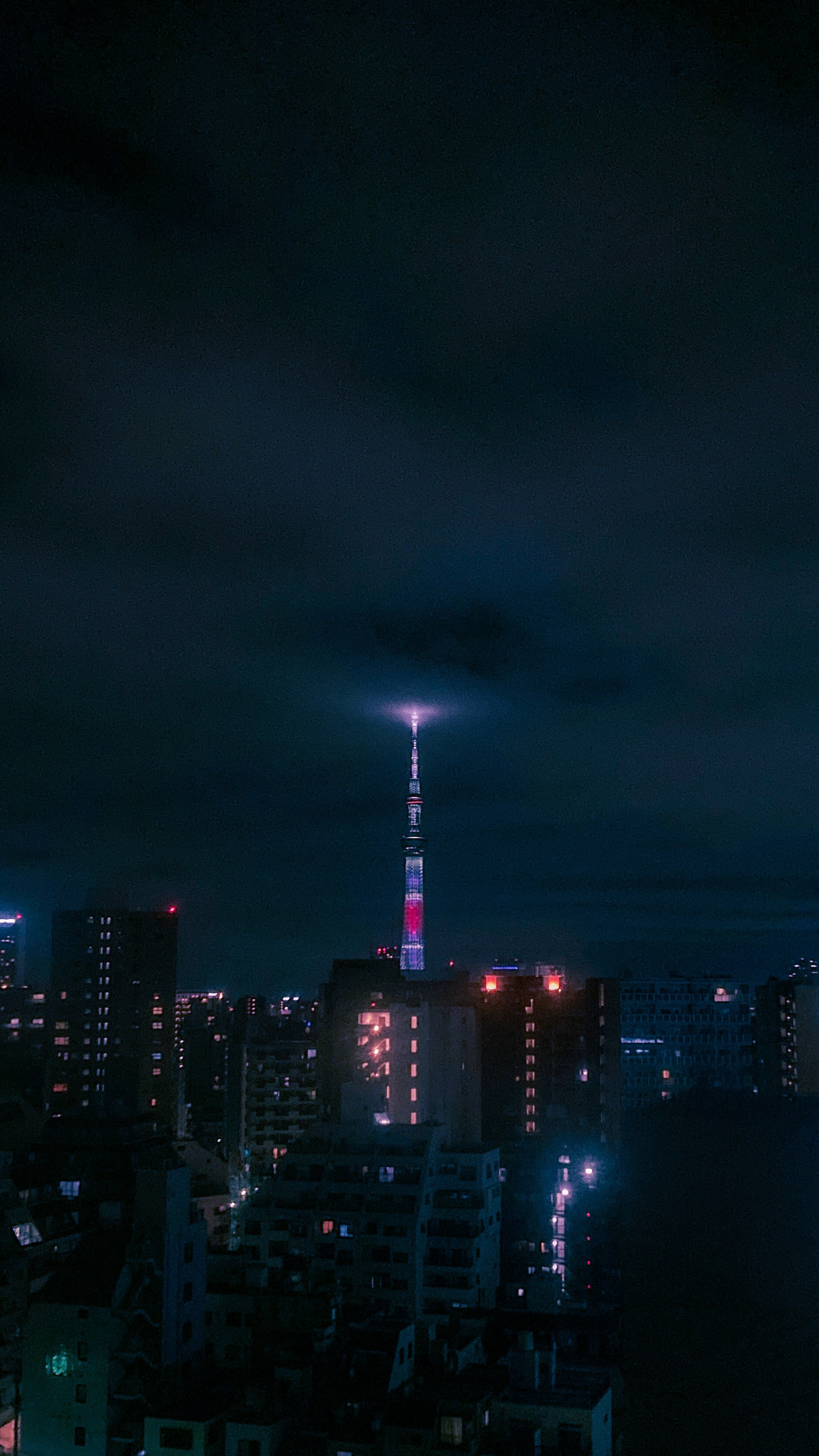 photo-1736521931959-c29f289cde2f?ixid=M3wxMjA3fDB8MXxzZWFyY2h8MTgwfHxhbmltZSUyMHJlZGRpdHxlbnwwfHx8fDE3NTM2NjE3ODl8MA%5Cu0026ixlib=rb-4.1.0