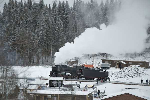 The Ruskeala steam train in the snow — Karelia, Russia
