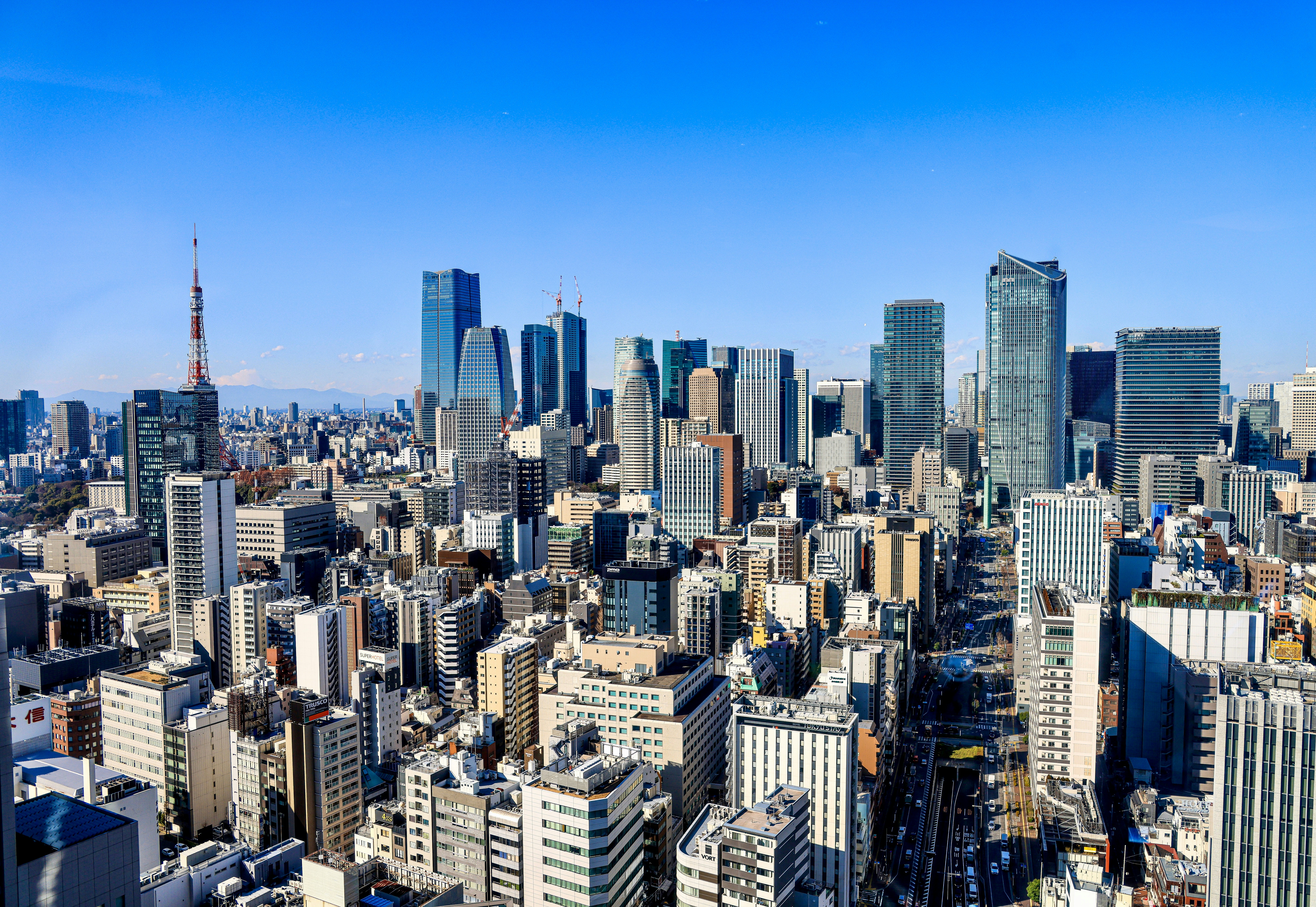 Photo by maximilian_brand