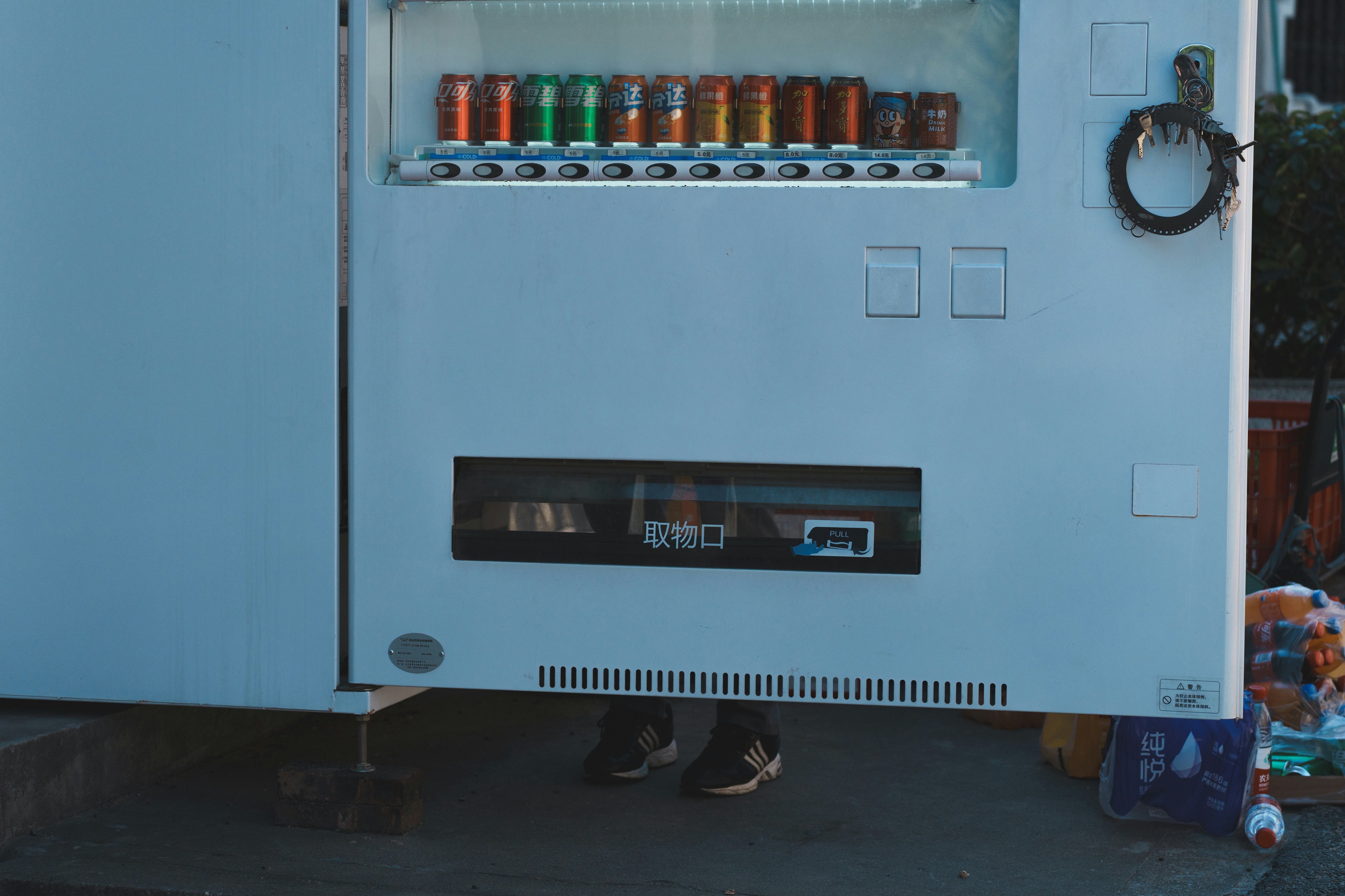 photo-1736692302516-85dfec567656?ixid=M3wxMjA3fDB8MXxzZWFyY2h8MTJ8fGRpZXNlbCUyMGdlbmVyYXRvciUyMHNldHxlbnwwfHx8fDE3NTI1OTk3NDJ8MA\u0026ixlib=rb-4.1.0