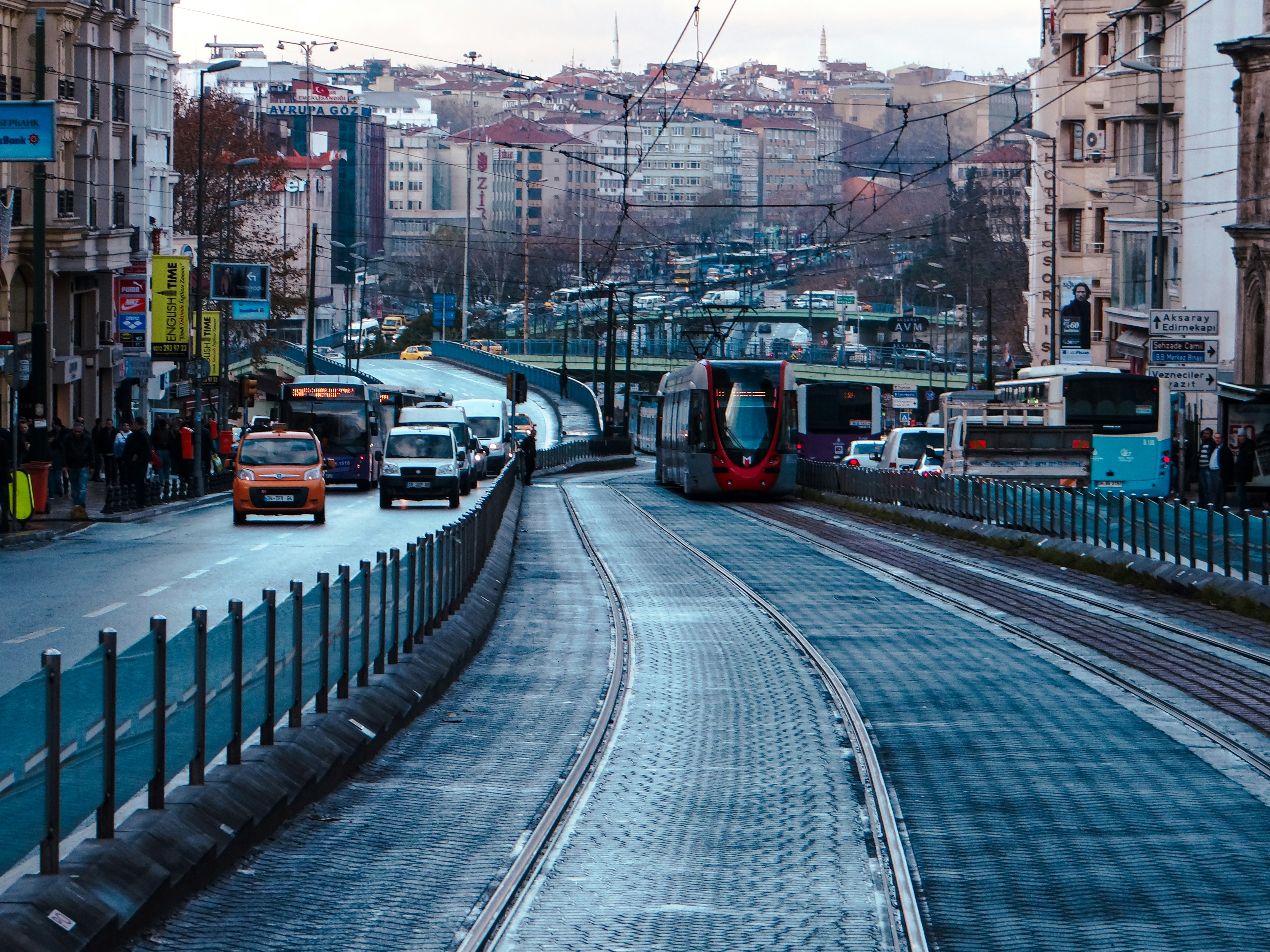 Büyükçekmece'de korkunç olay! Gündüz fark edildi, 2 kişinin cesedine ulaşıldı