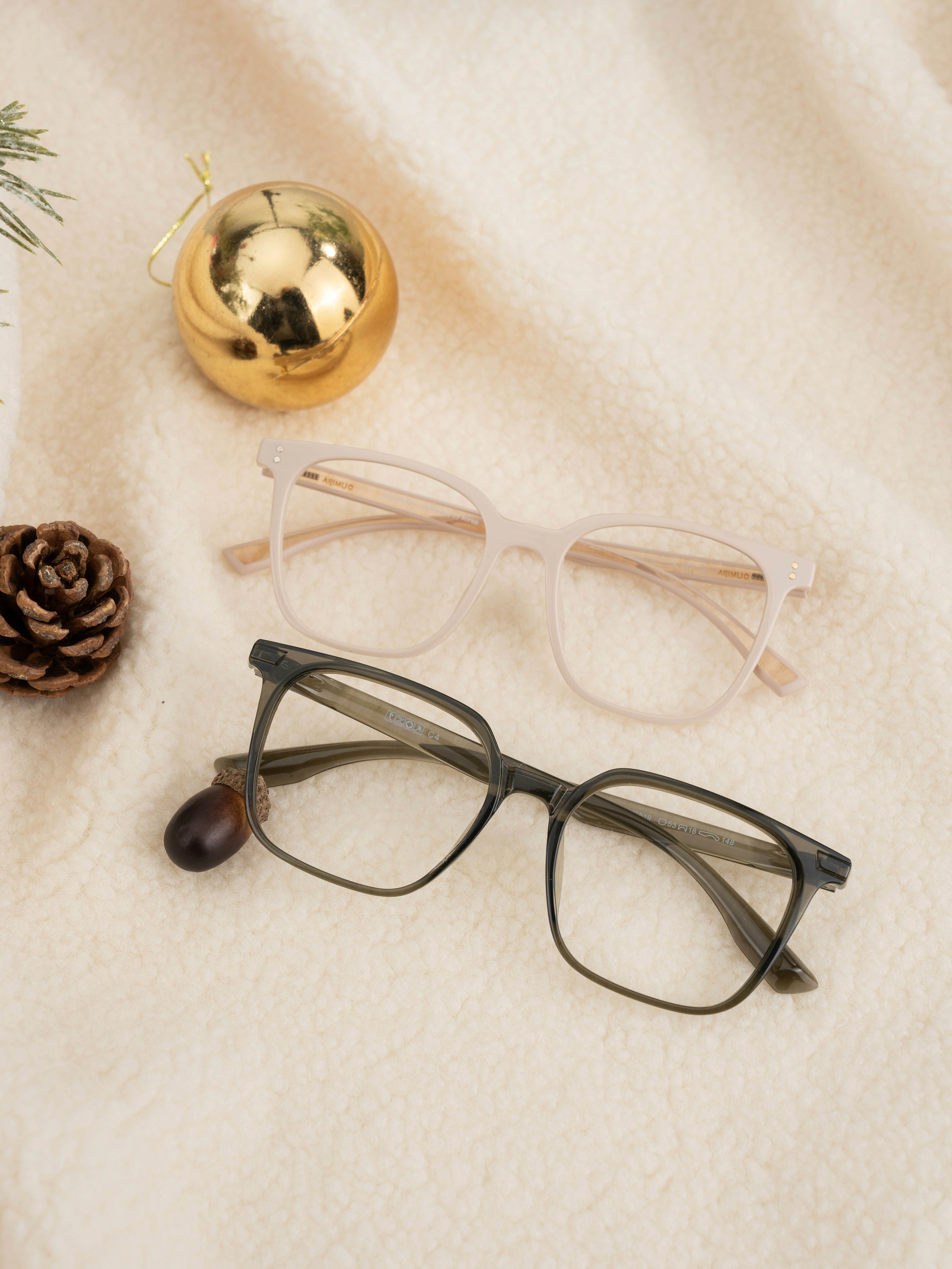 Photo by glassesshop_9
