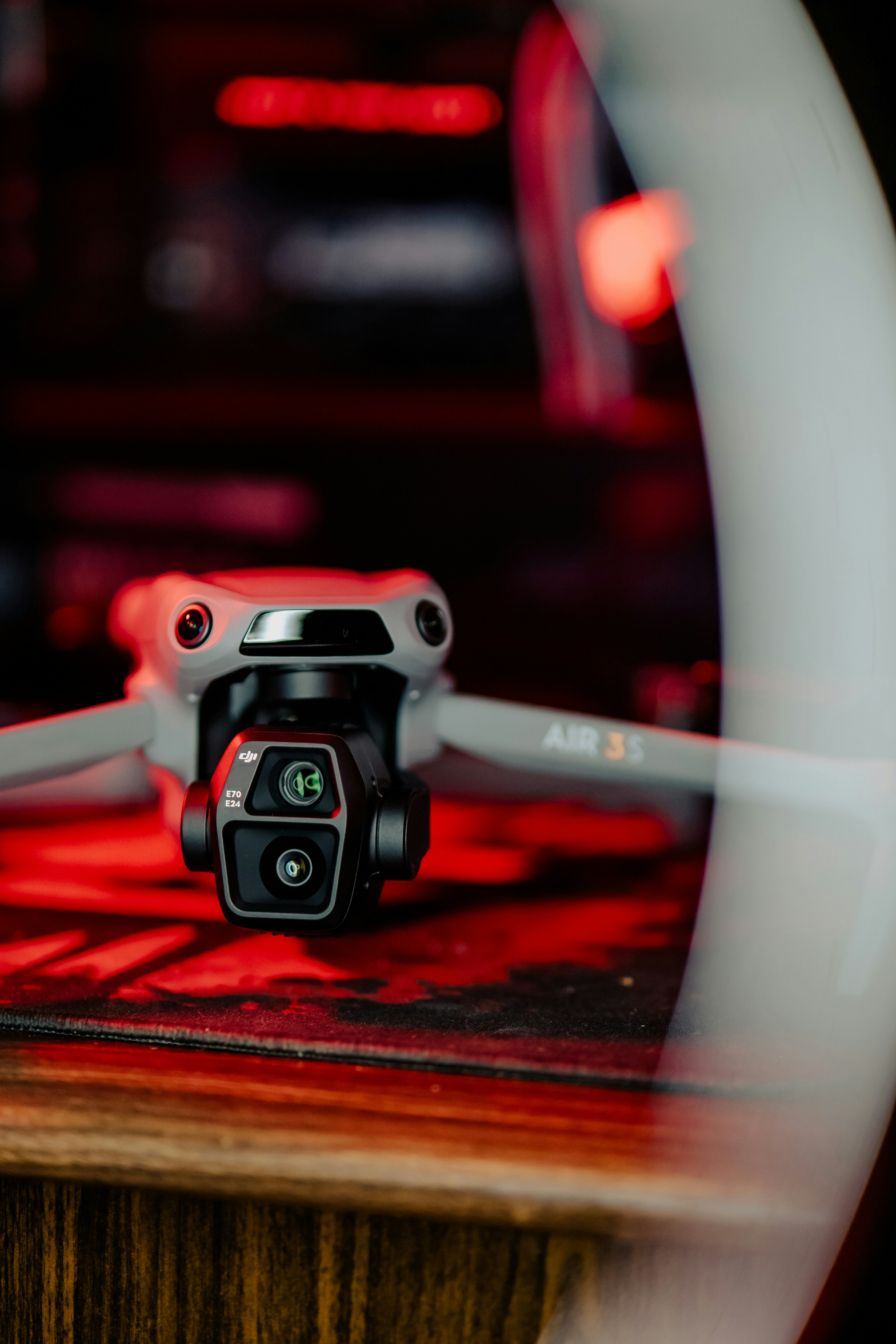 Photo by thepixelshot