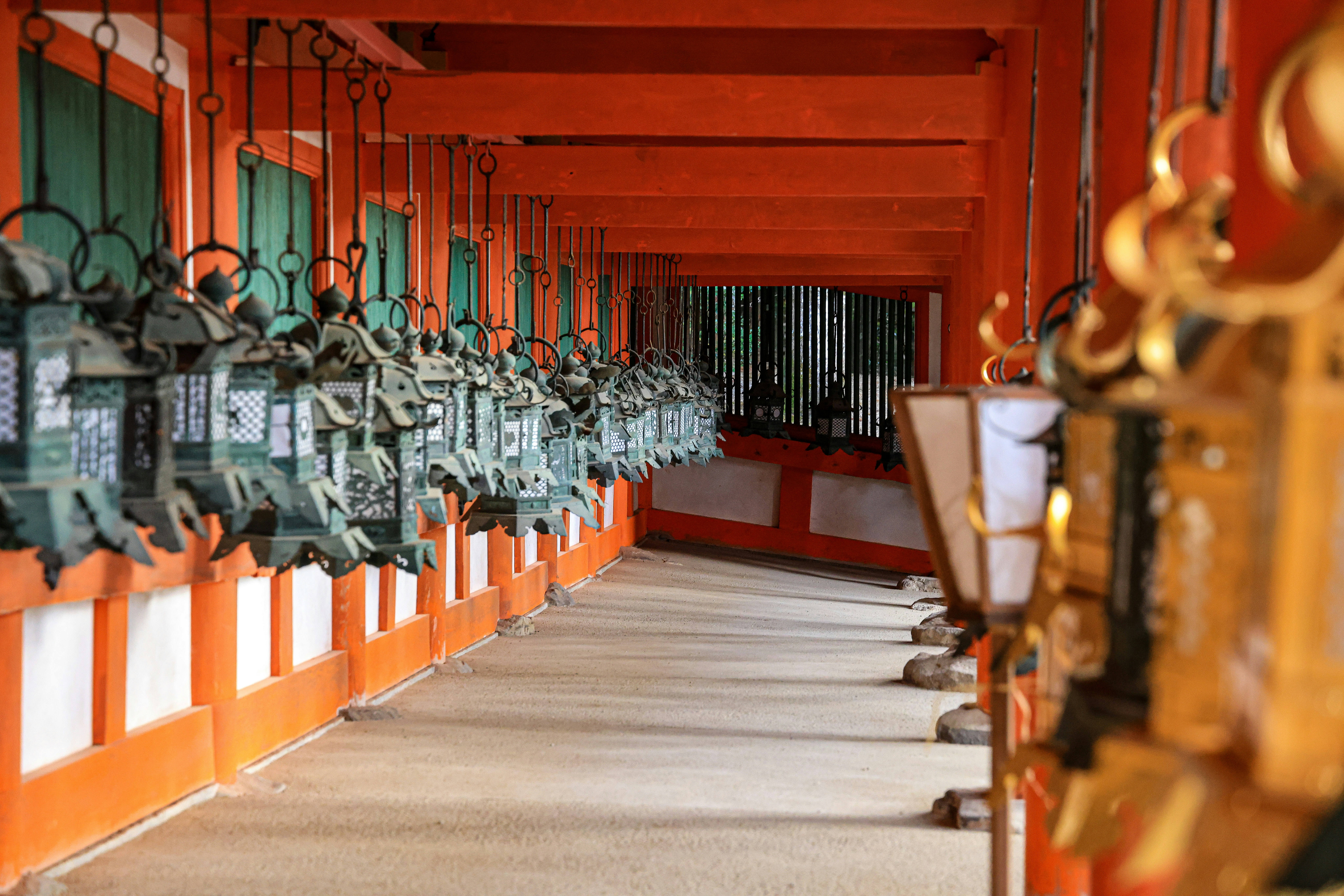 Photo by maximilian_brand