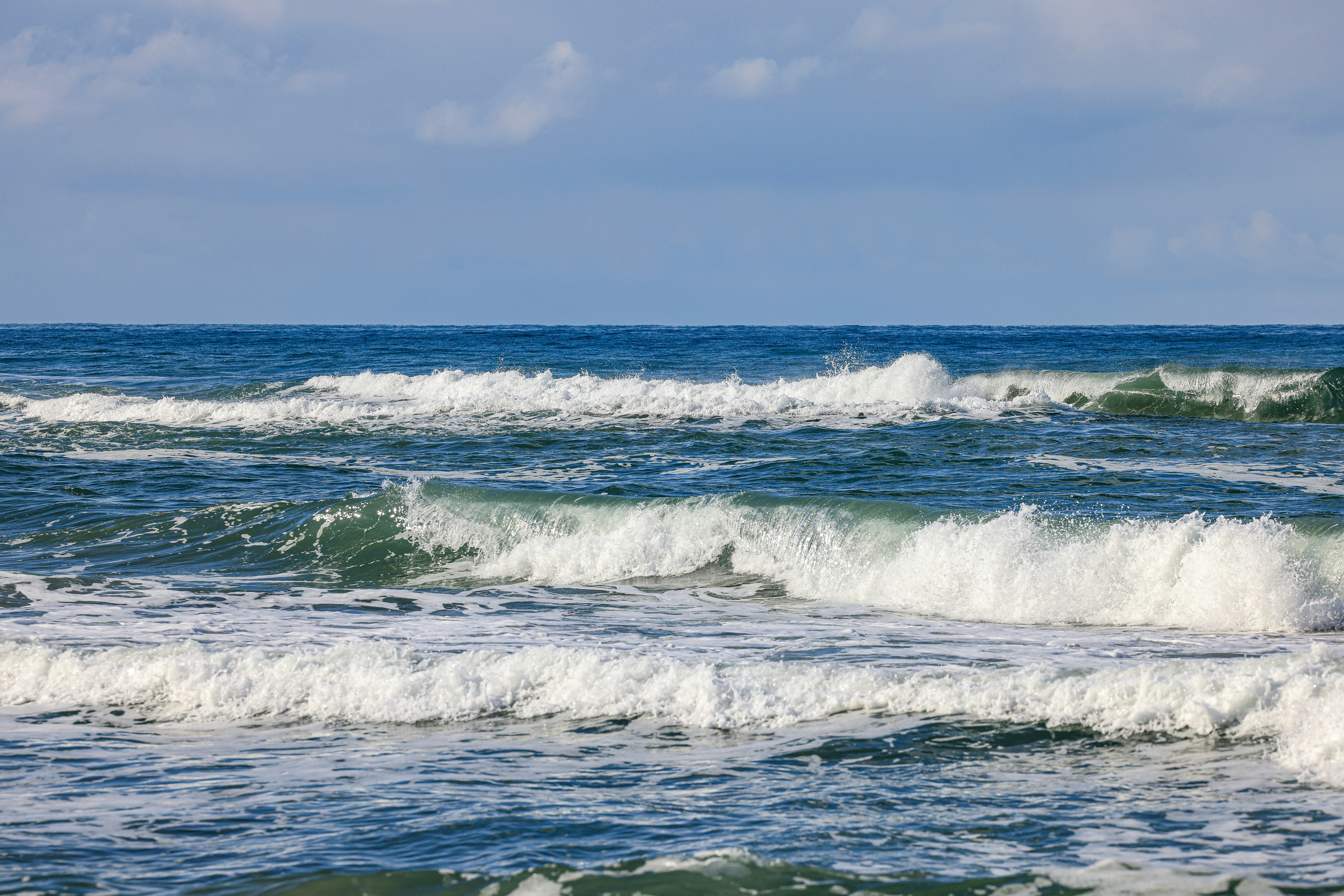 Photo by maximilian_brand