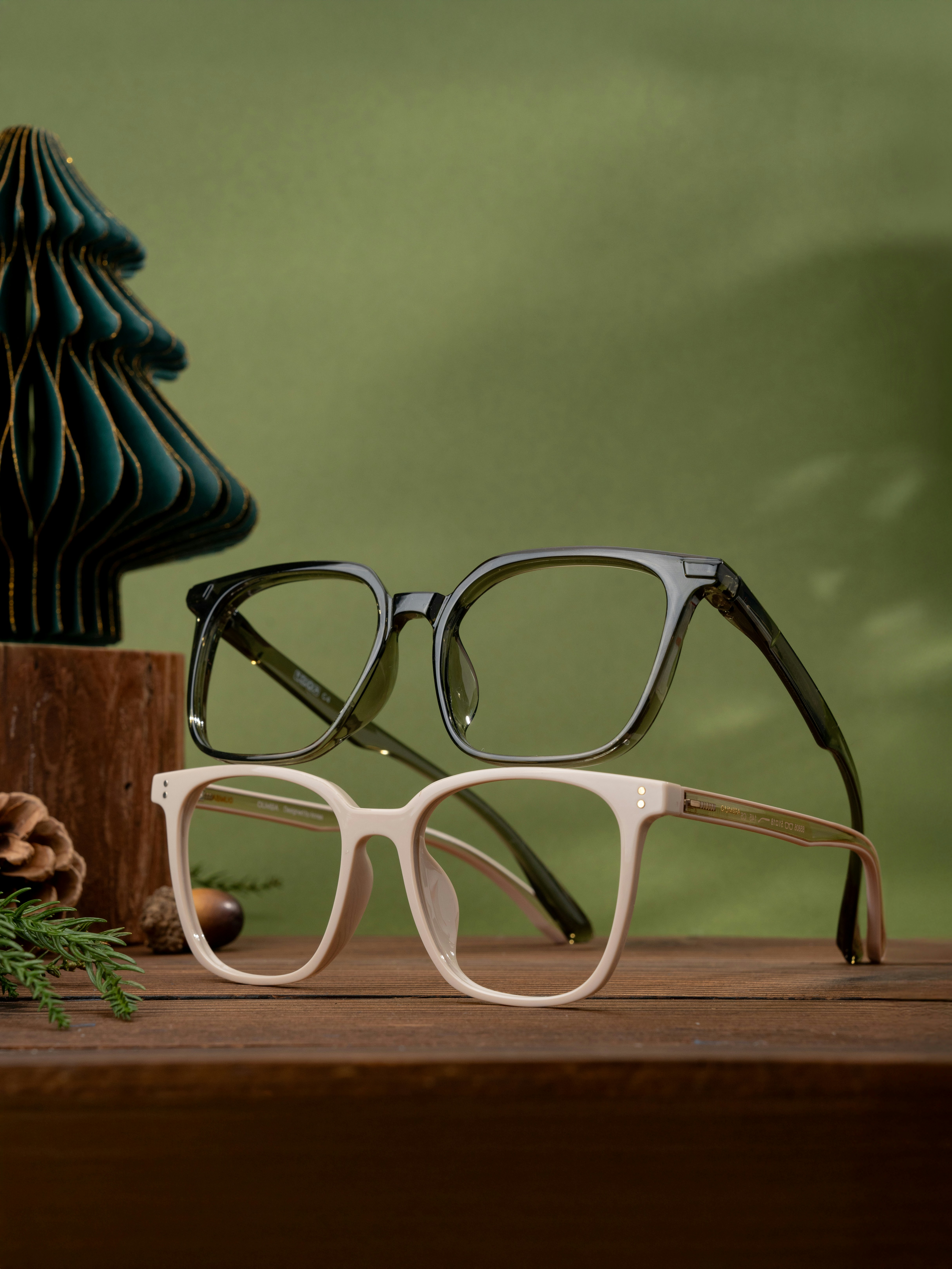 Photo by glassesshop_9