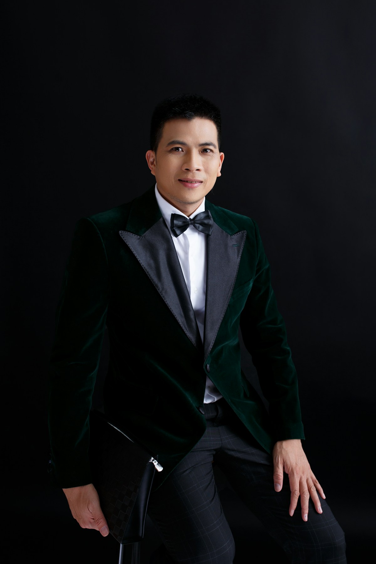 The Onyx Jacquard Tuxedo Blazer