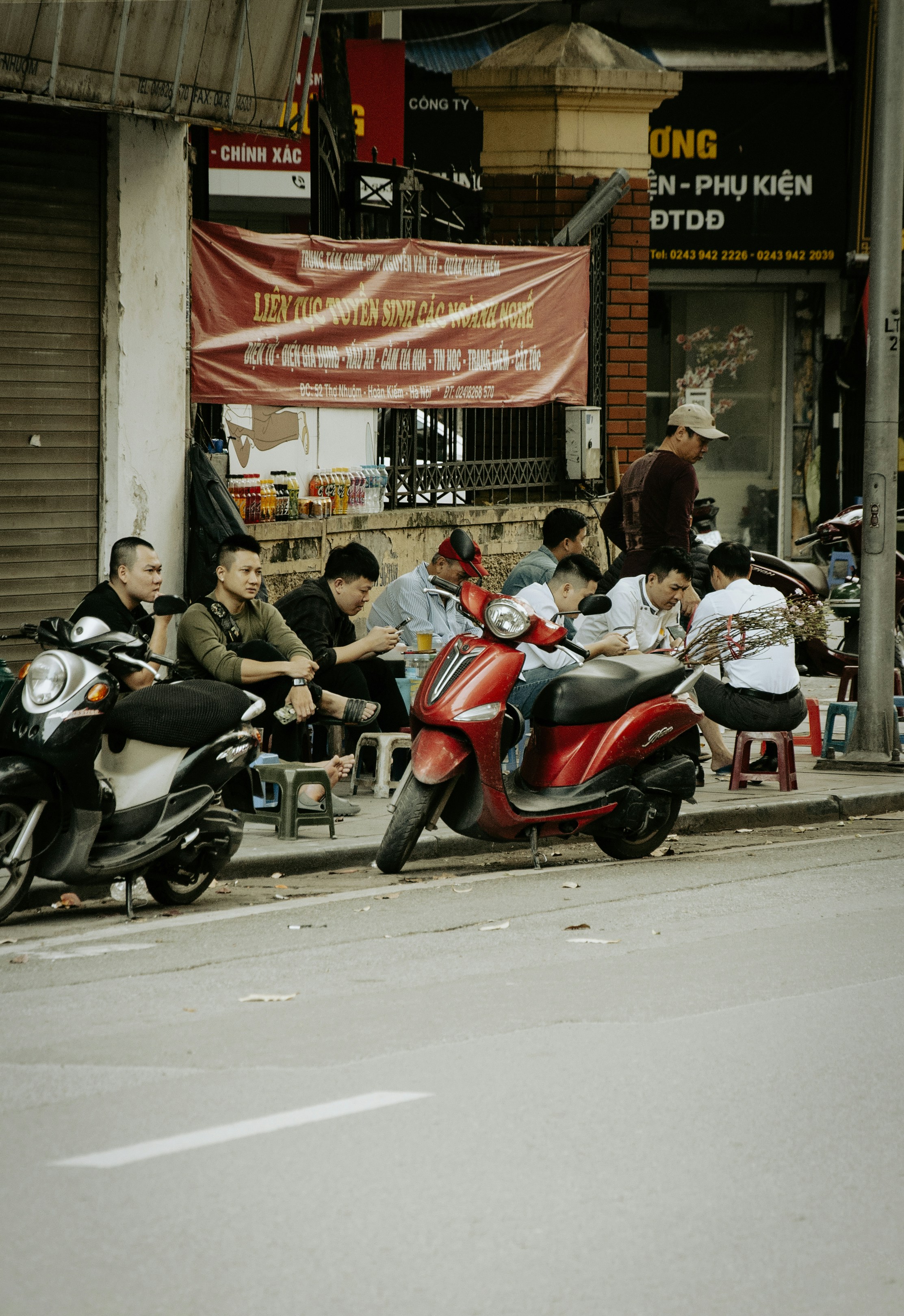 Central Vietnam: Ancient Towns and Imperial Heritage