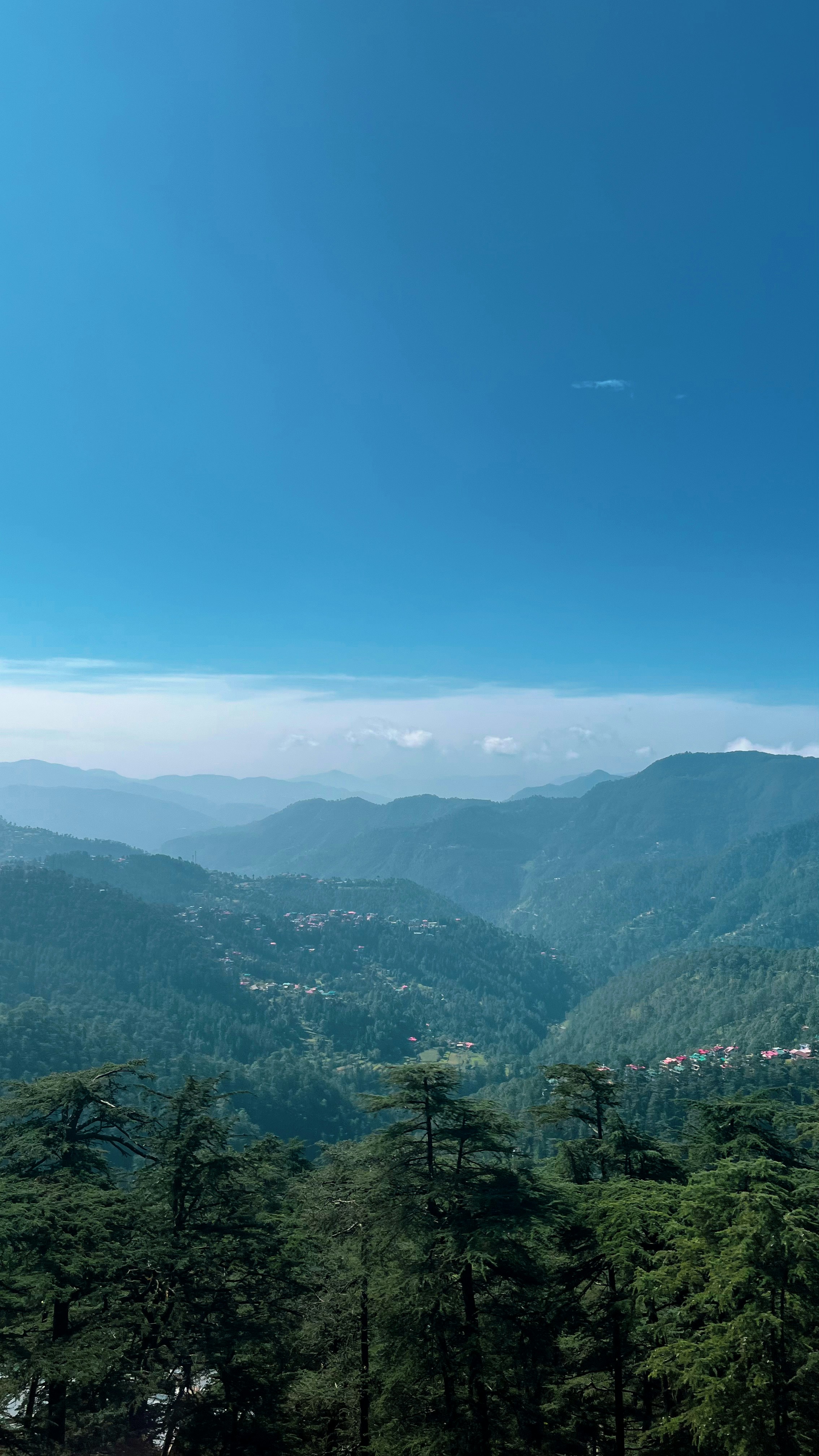 A view of the mountains from a high point of view