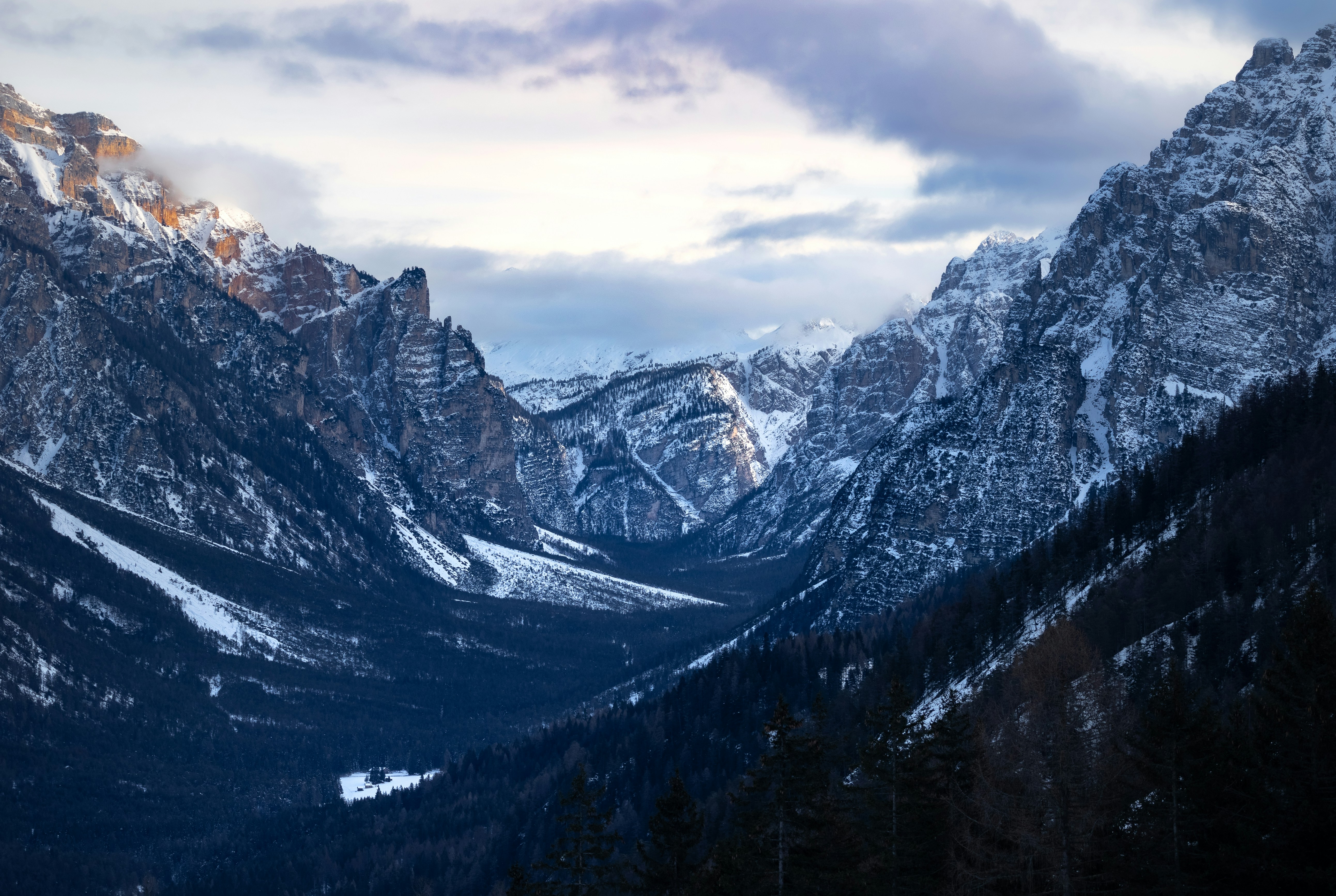 Photo by marekpiwnicki