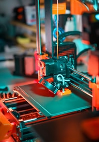 A close up of a 3D printer machine